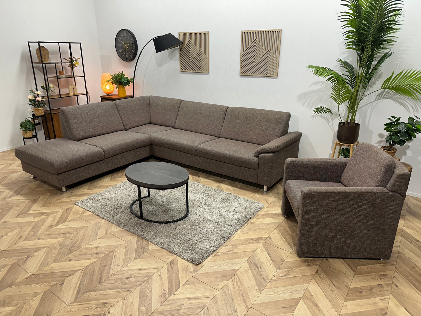 Grijze/Bruine Hoekbank Inc Fauteuil ~ Vaste Kussens