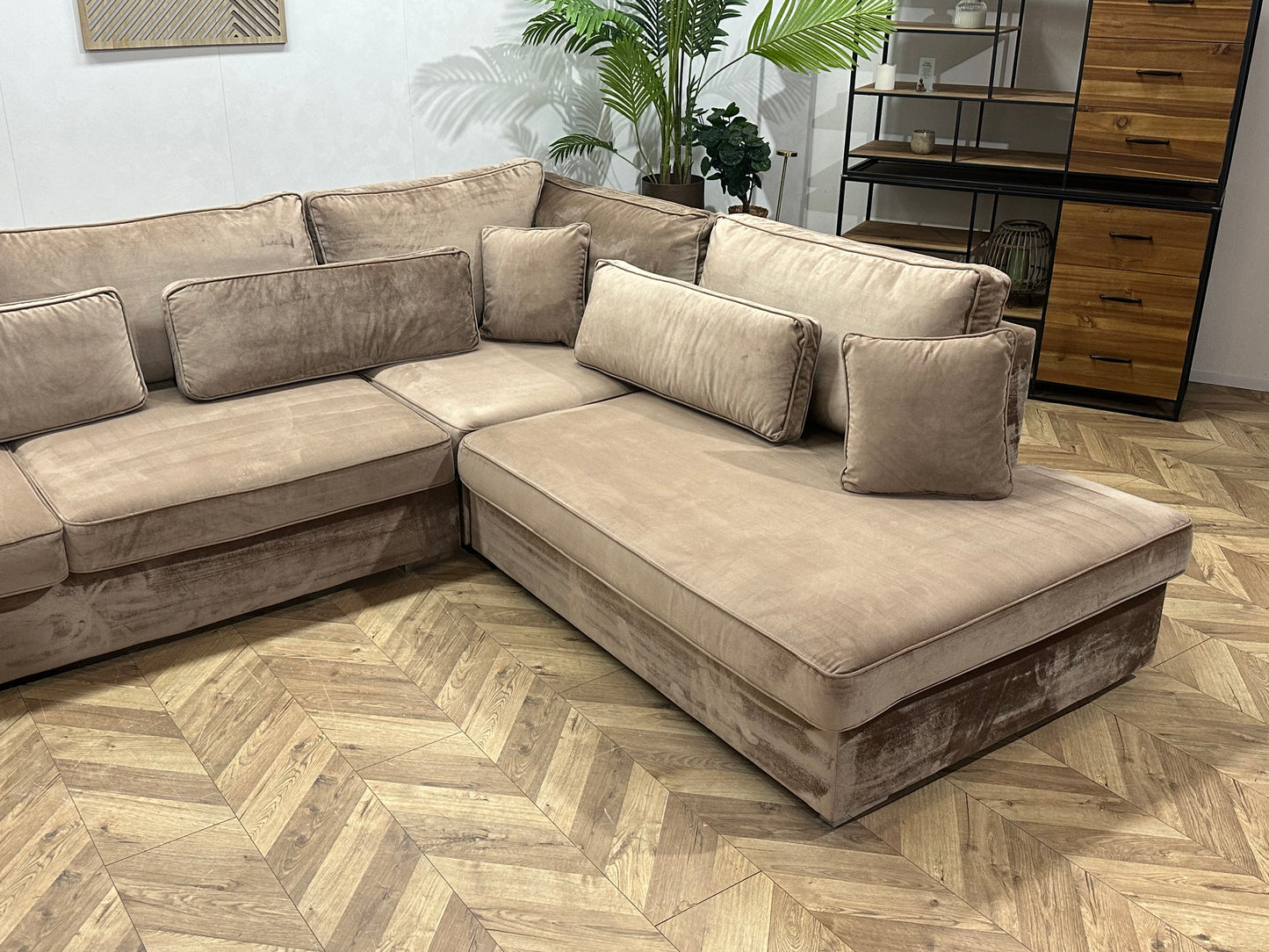 Licht Bruine Velvet Hoekbank ~ Losse Kussens Met Afneembare Hoezen
