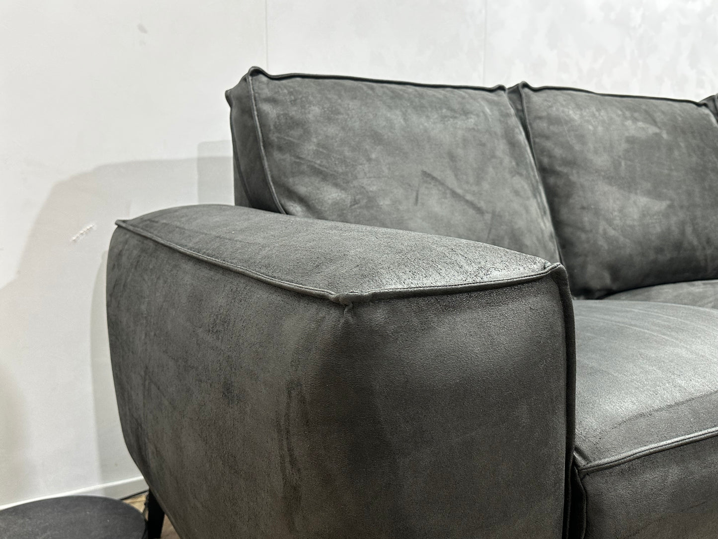 Antraciet Suède Stoffen Hoekbank ~ Losse Rugkussens Met Afneembare Hoezen