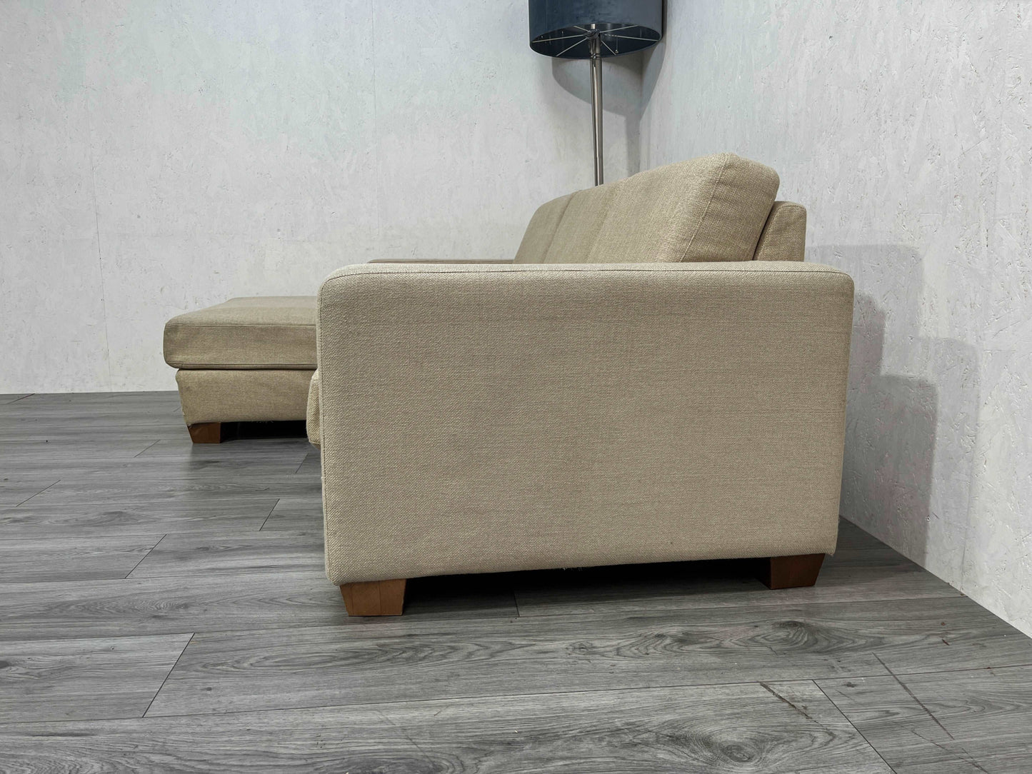 Beige Hoekbank ~ Vaste Kussens