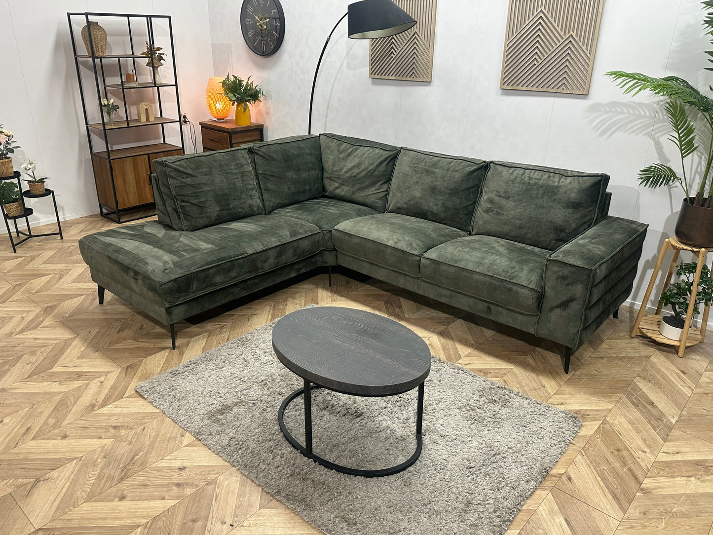 Groene Velvet Hoekbank ~ Losse Rugkussens Met Afneembare Hoezen