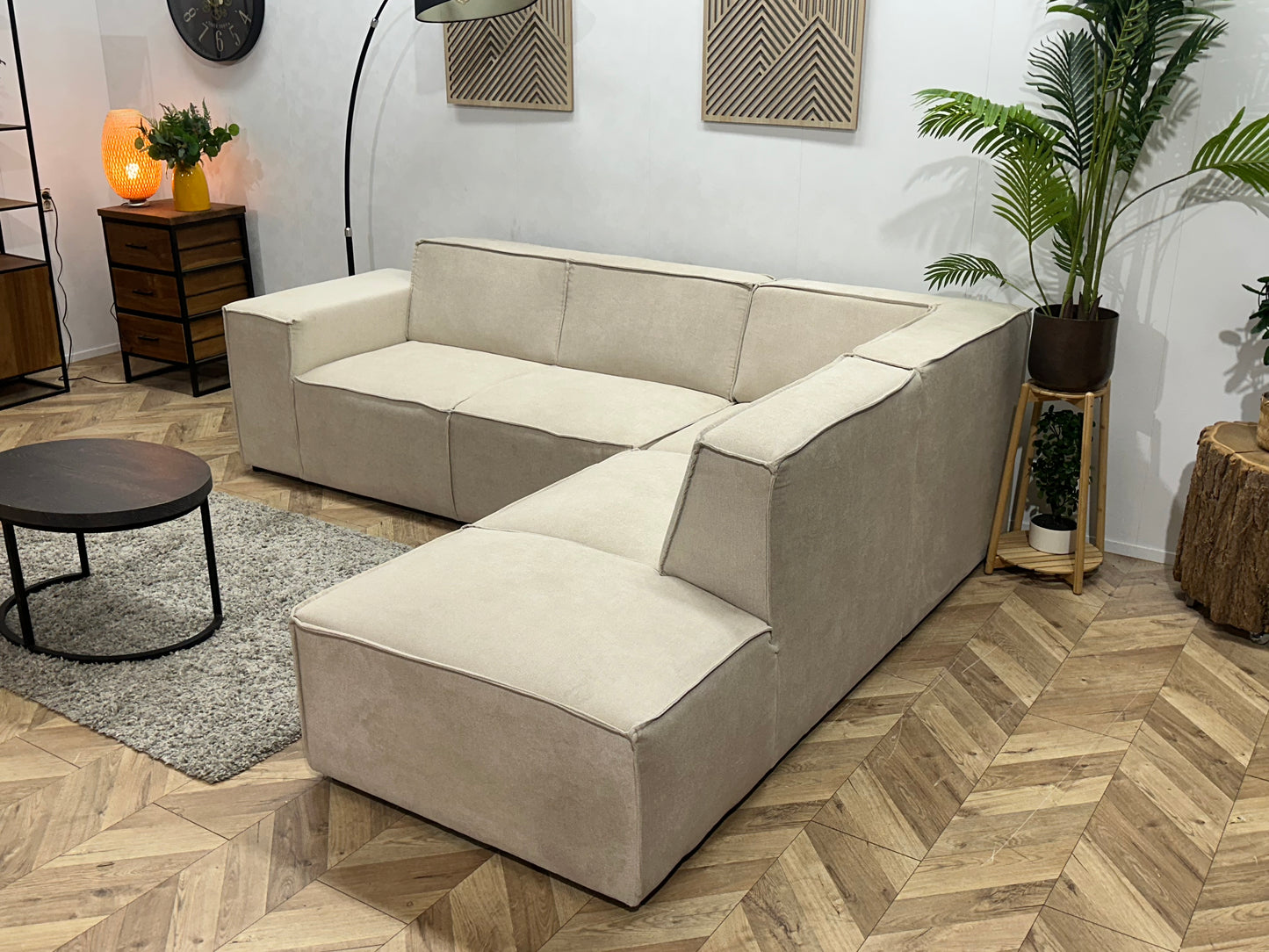 !Showroommodel! Crème Suède Stoffen Hoekbank