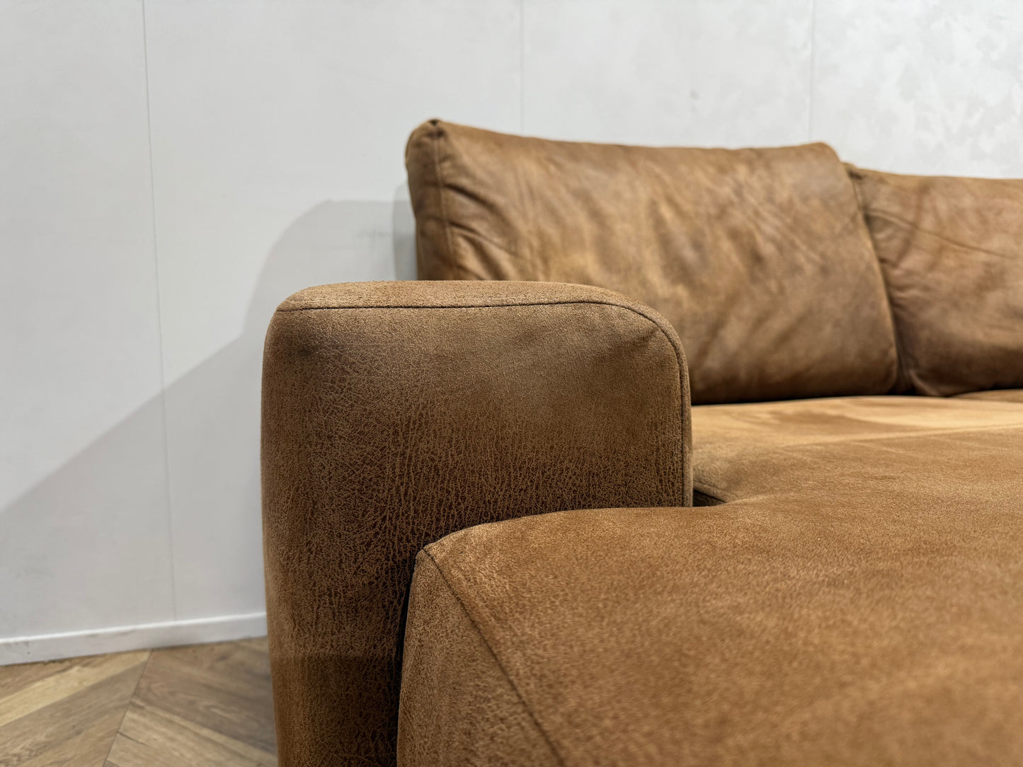 Cognac Bruine Suède Lederen Hoekbank Incl. Fauteuil