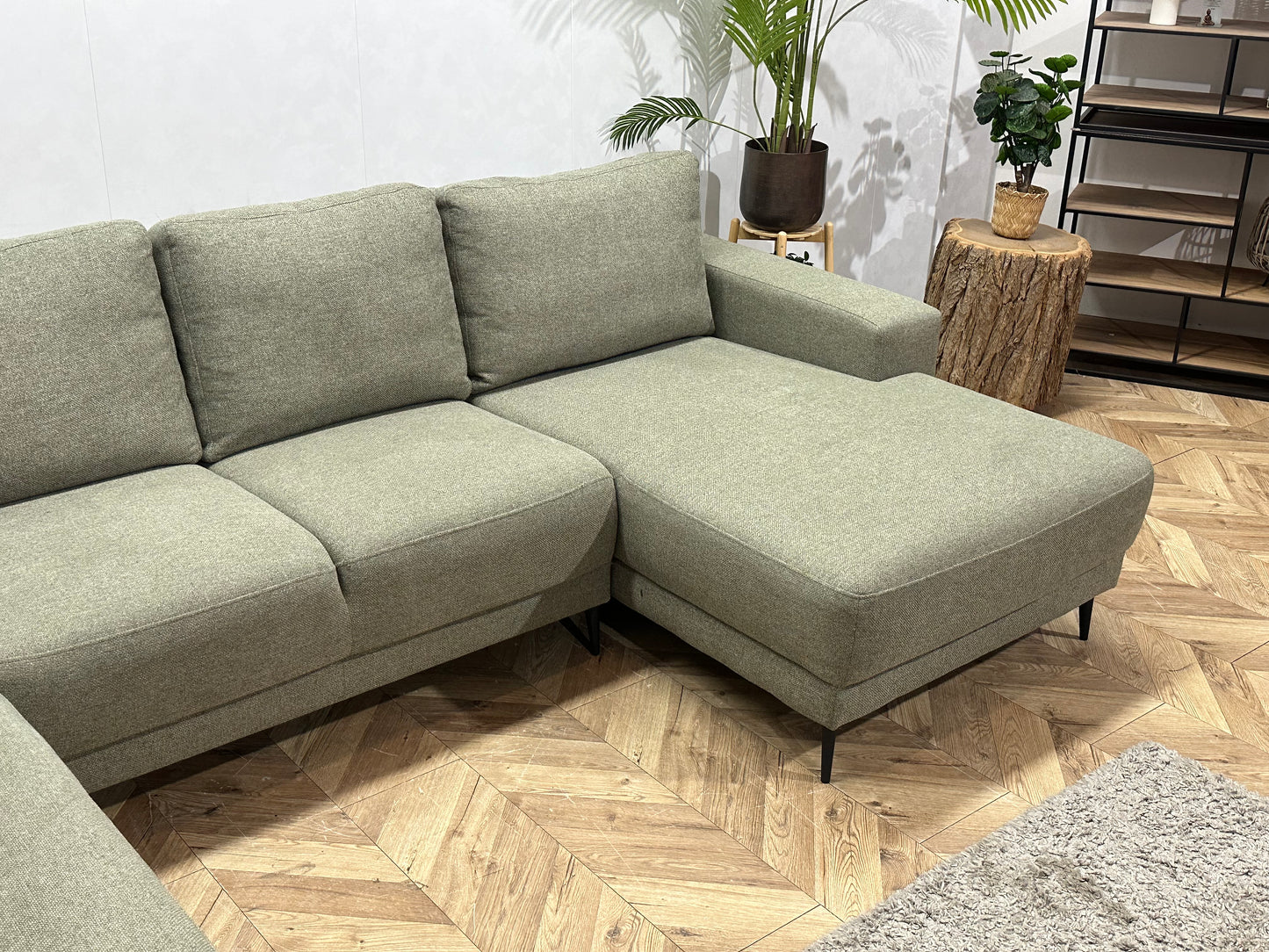 Grijze U Bank ~ Losse Rugkussens Met Afneembare Hoezen