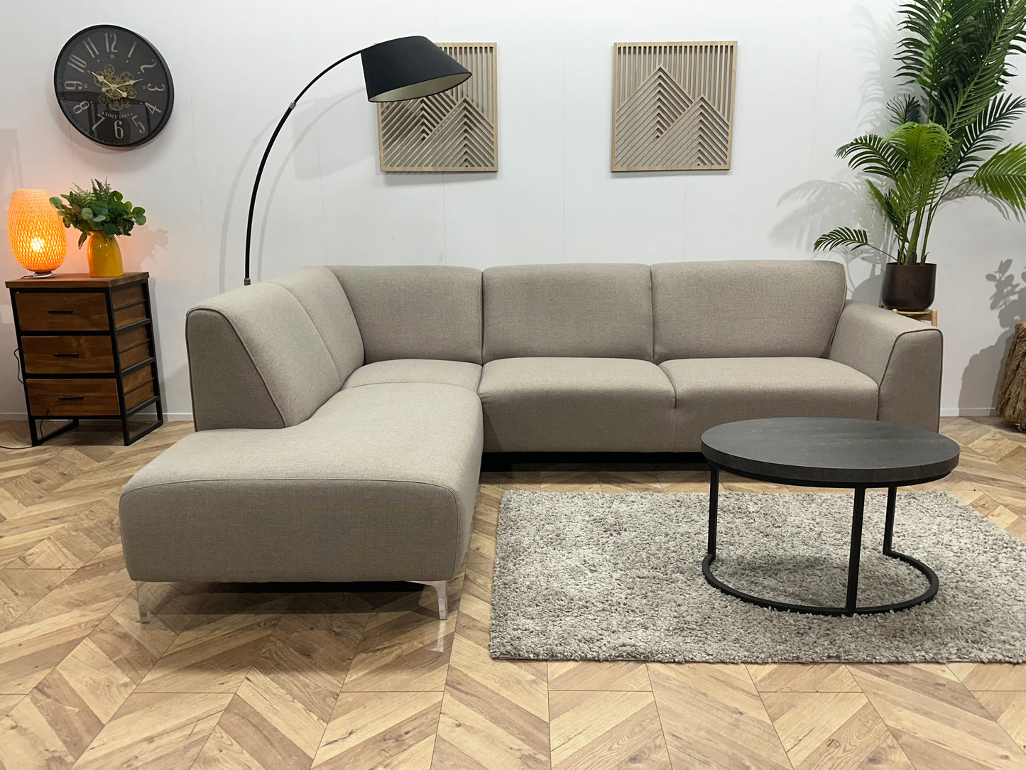 Beige Hoekbank ~ Vaste Kussens