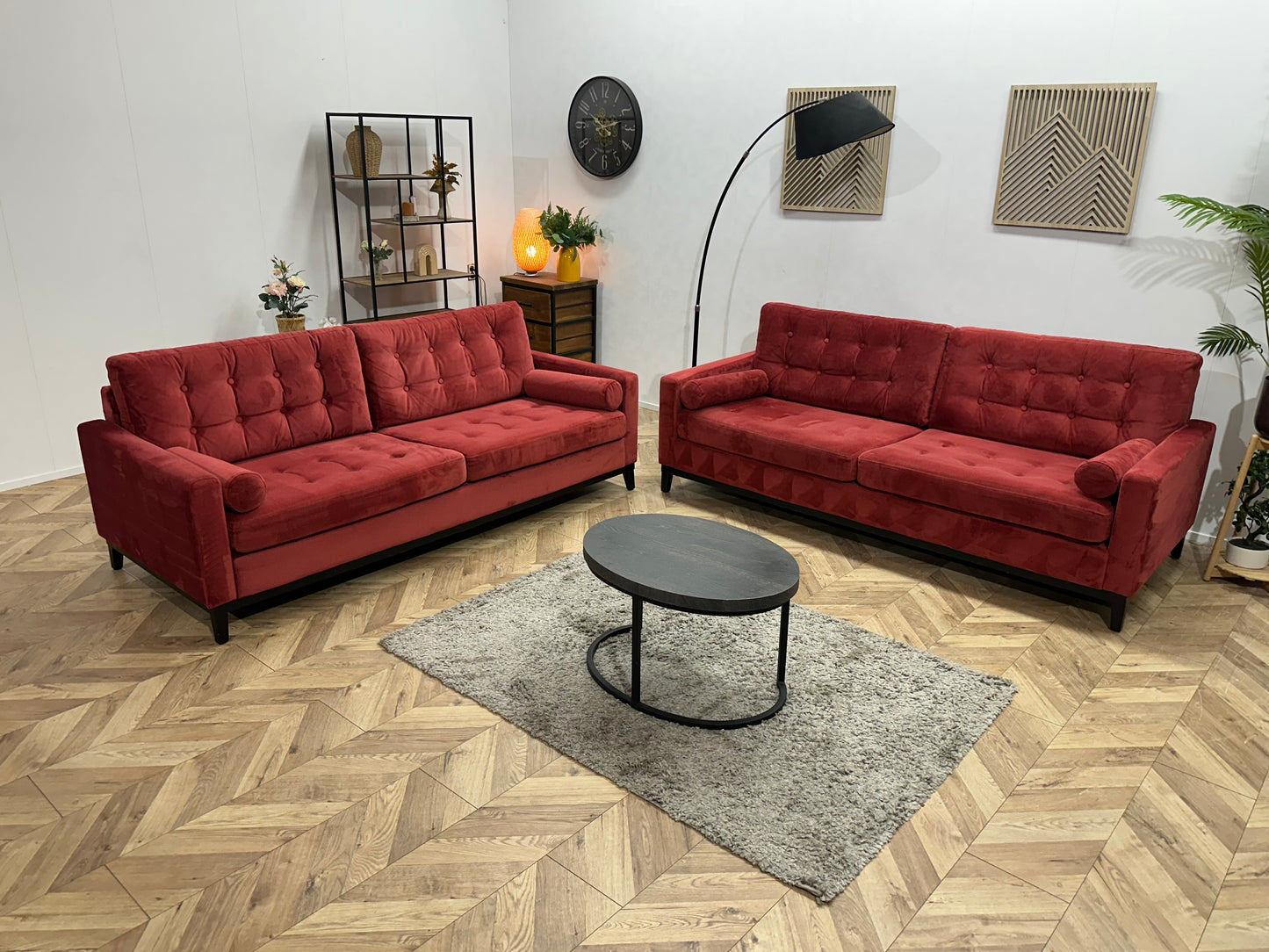 Rode Velvet Banken Set ~ Losse Kussens Met Afneembare Hoezen