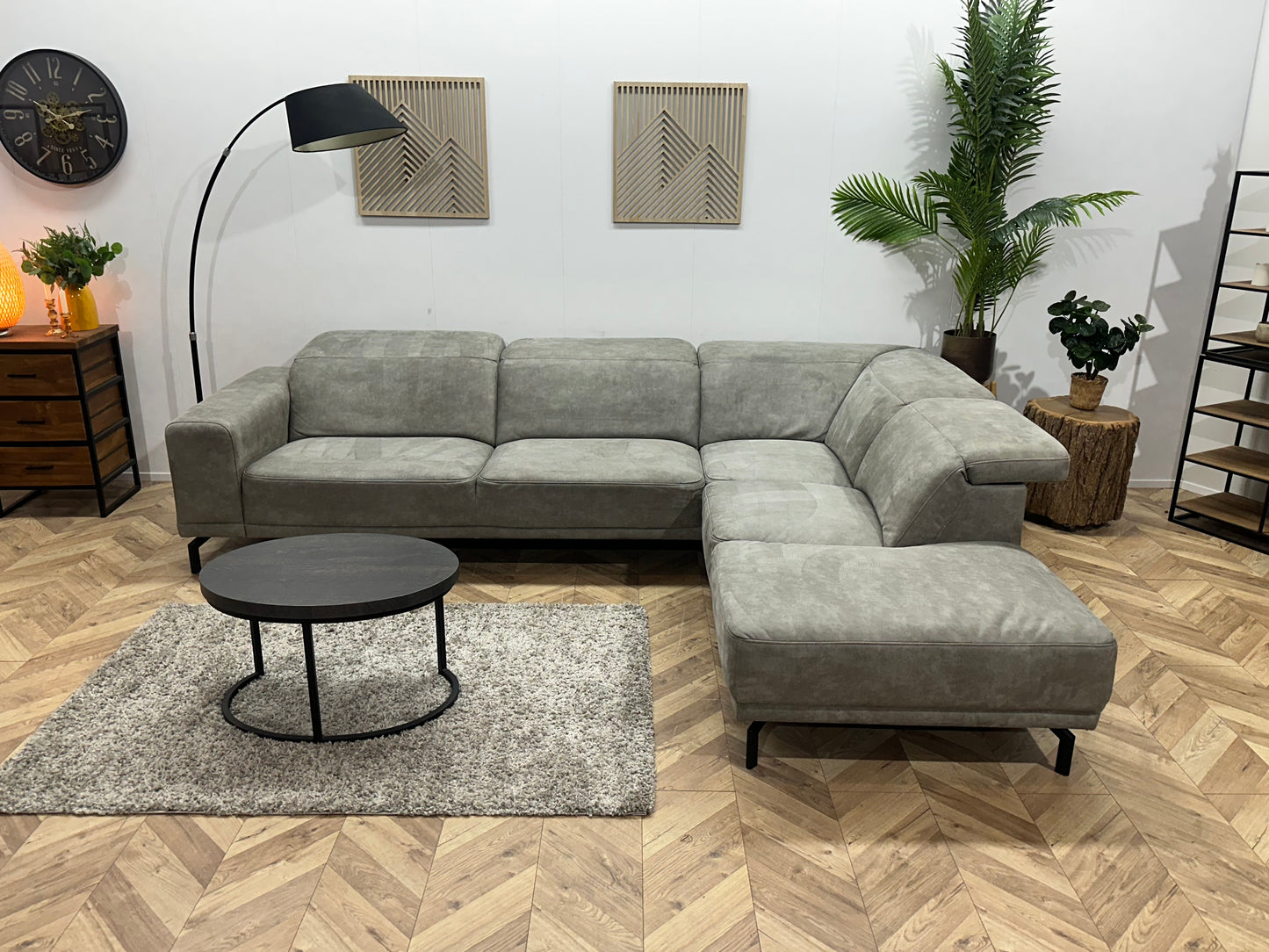 H&H Grijze Suède Stoffen Hoekbank ~ Verstelbare Hoofdsteunen