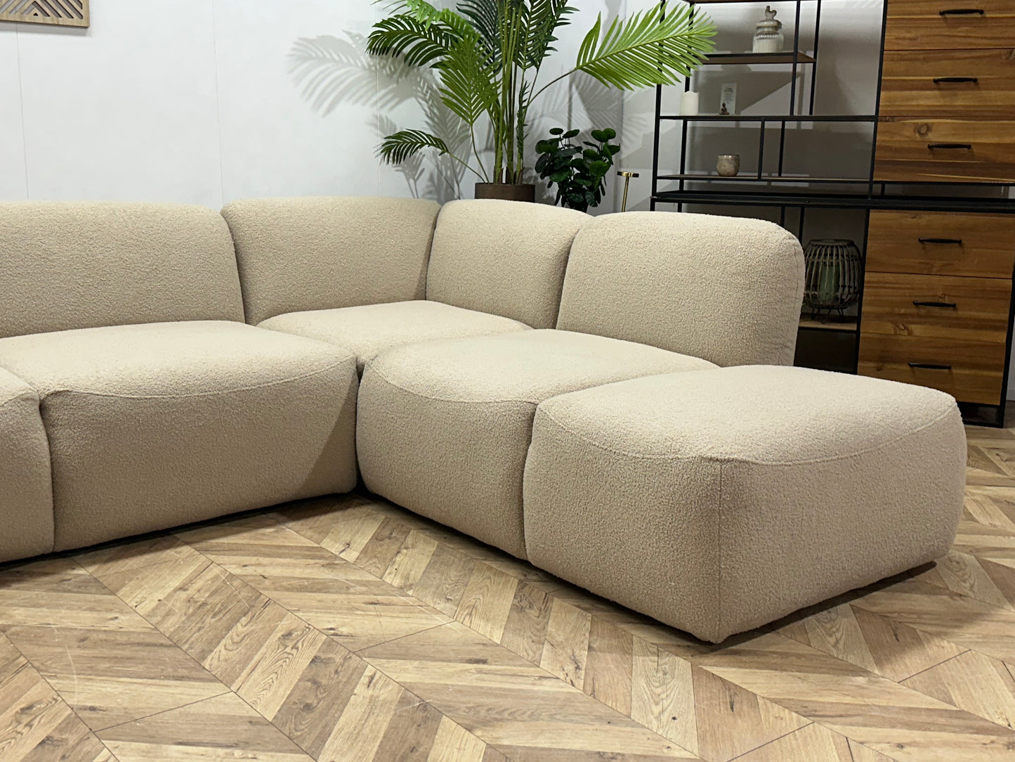 !Showroommodel! Beige Bouclé U Bank