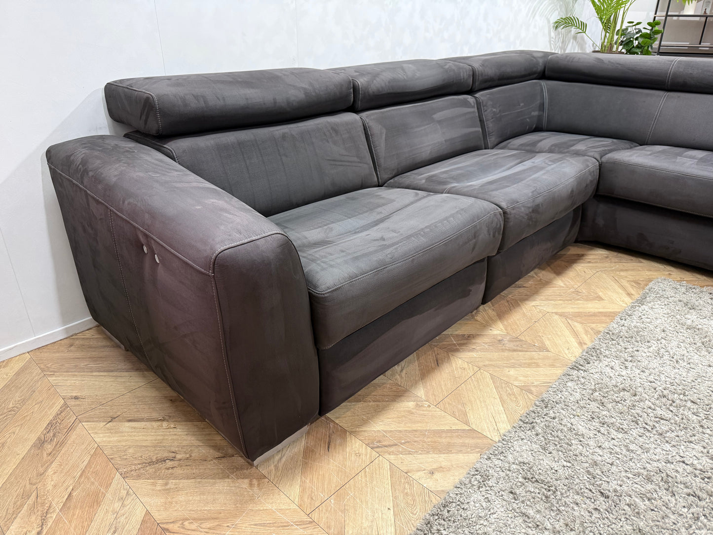 !Nieuwstaat! Xooon Antraciet Suède Stof Hoekbank ~ Elektrisch Verstelbaar