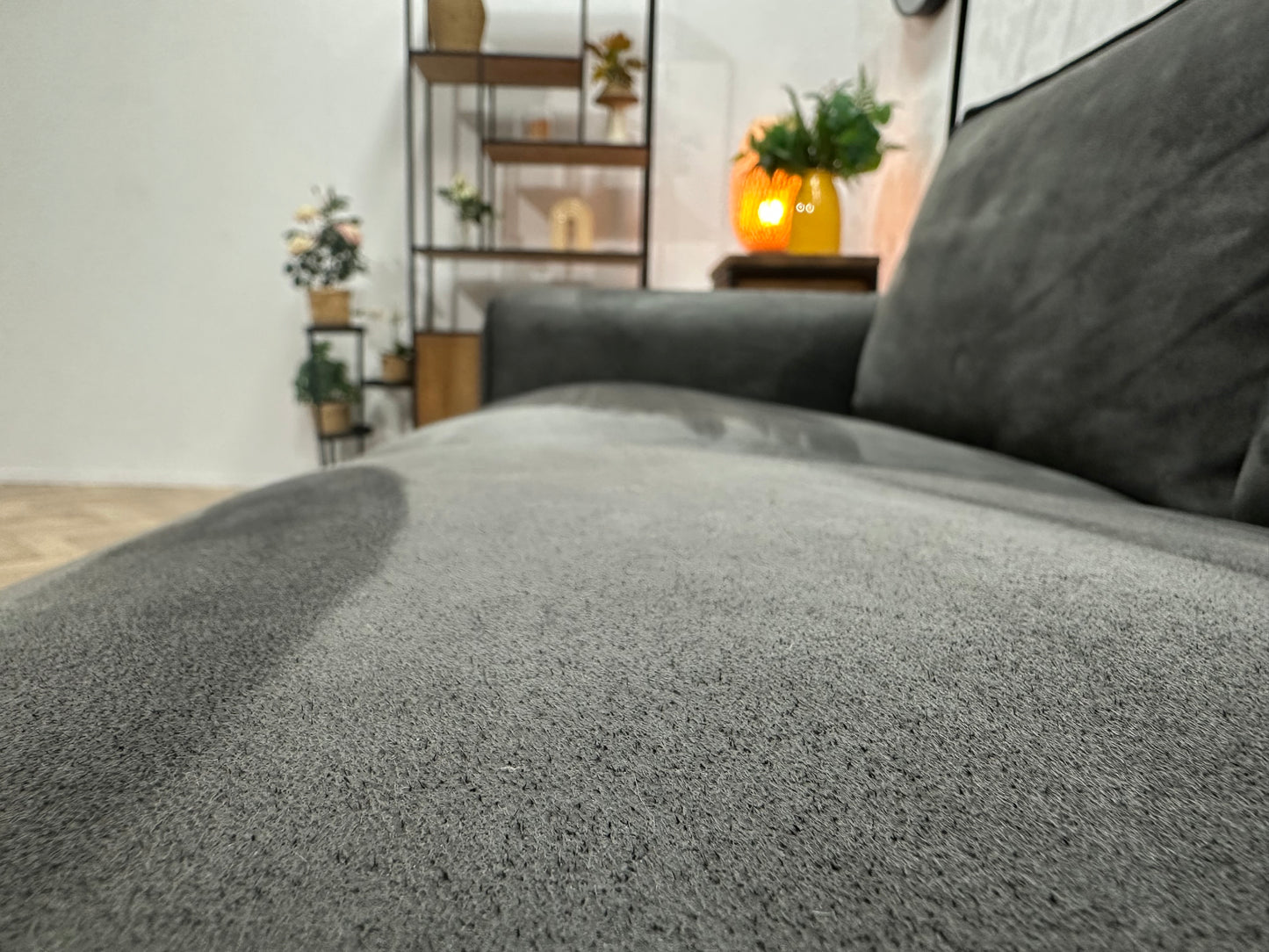 Antraciet Suède Stoffen Hoekbank ~ Losse Rugkussens Met Afneembare Hoezen