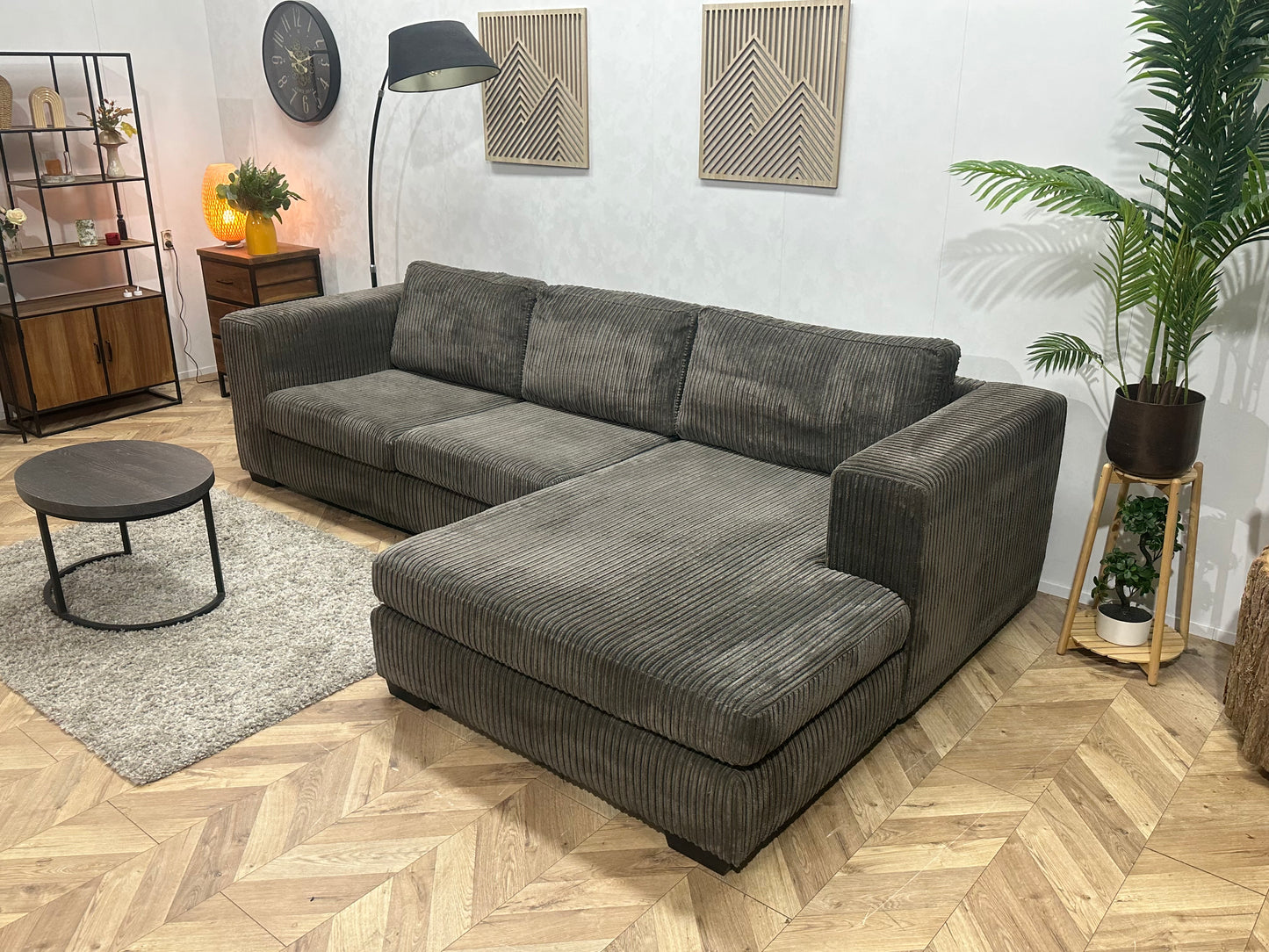 Bruine Ribstof Hoekbank ~ Losse Kussens Met Afneembare Hoezen