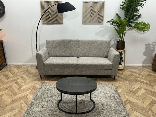 Licht Grijze 2.5-Zits Bank ~ Vaste Kussens