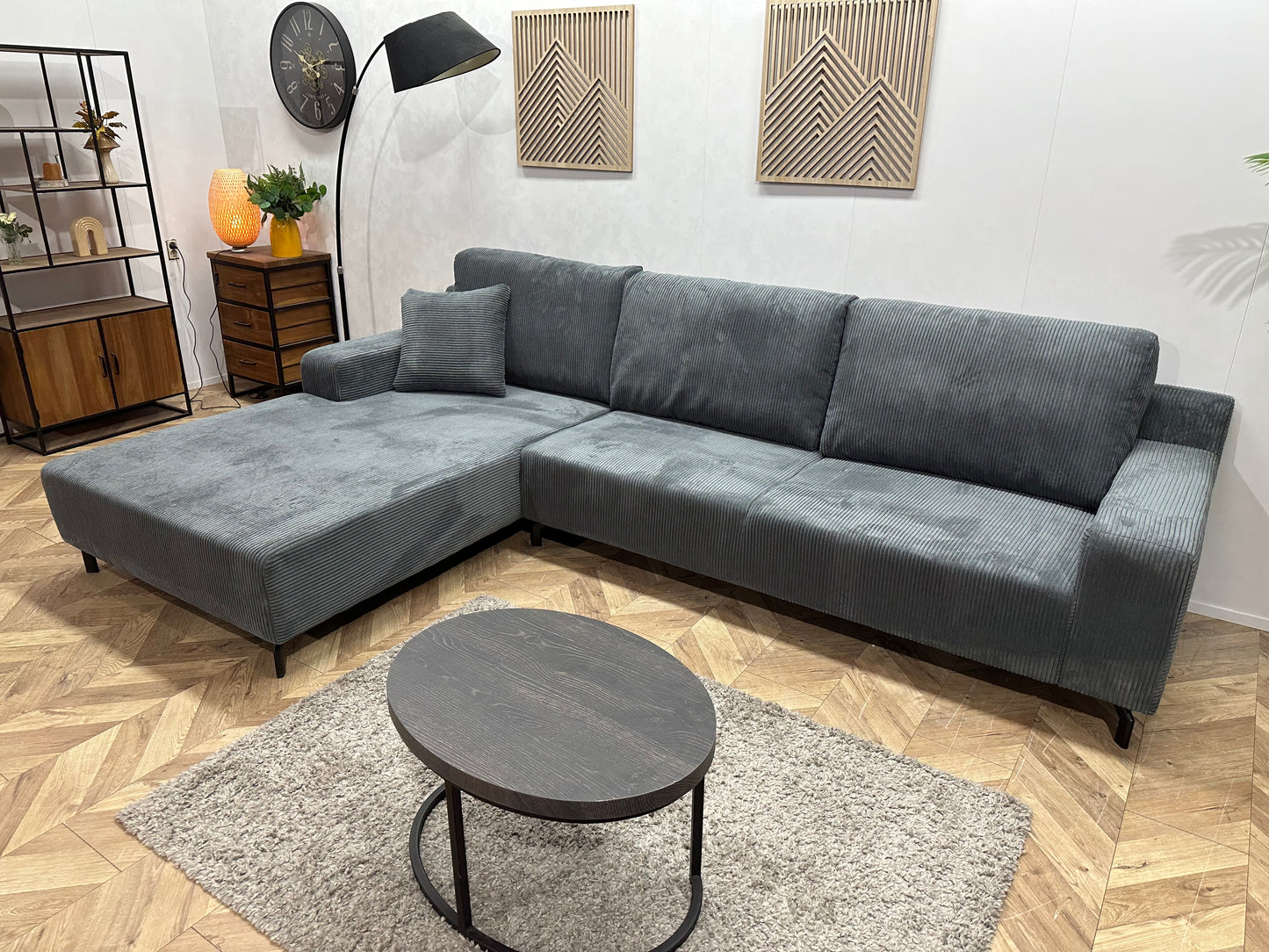 !Showroommodel! Blauwe Ribstof ~ Losse Rugkussens