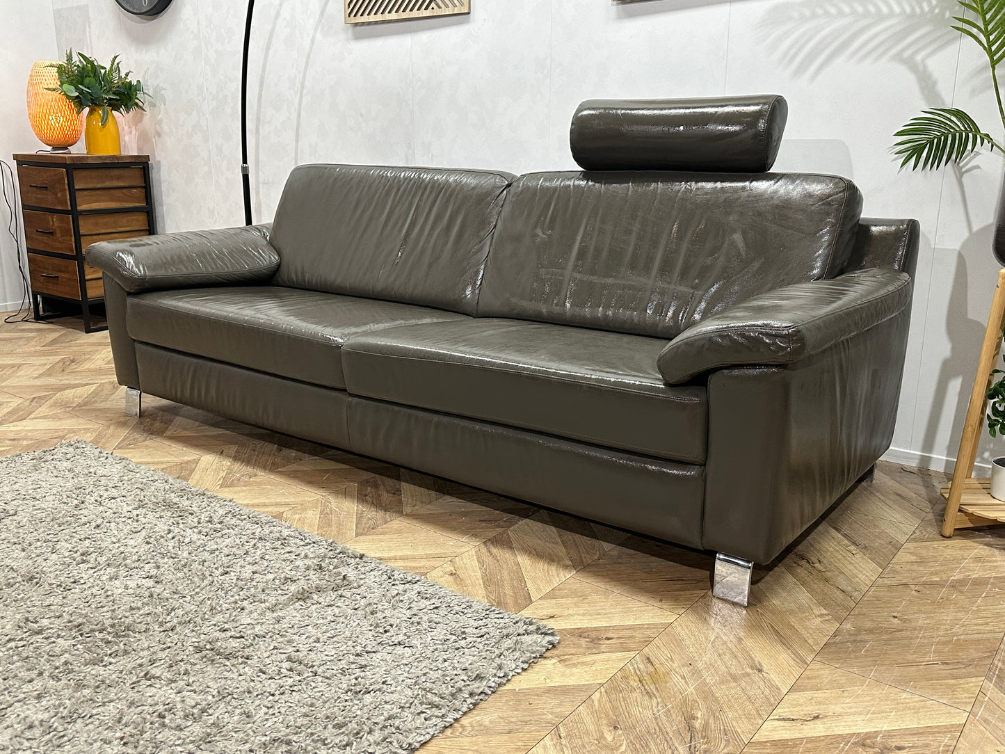 Montèl Antraciet Echt Lederen 2.5-Zits Bank Inc Hocker ~ Geïmpregneerd