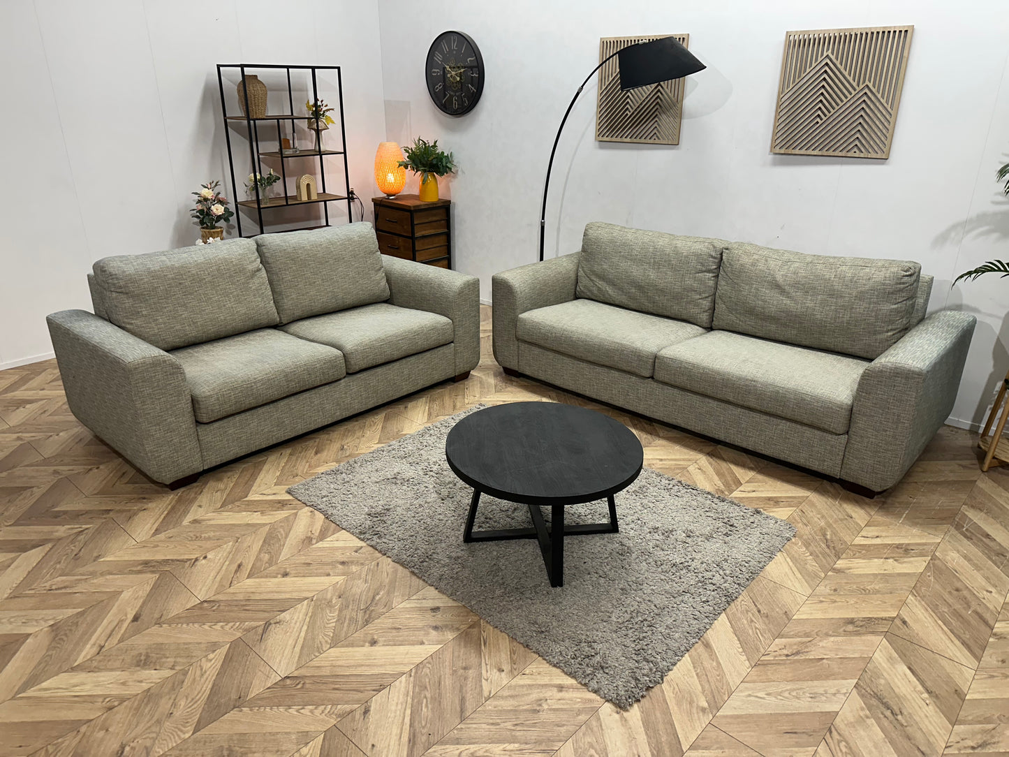 Grijze Banken Set ~ Losse Kussens Met Afneembare Hoezen