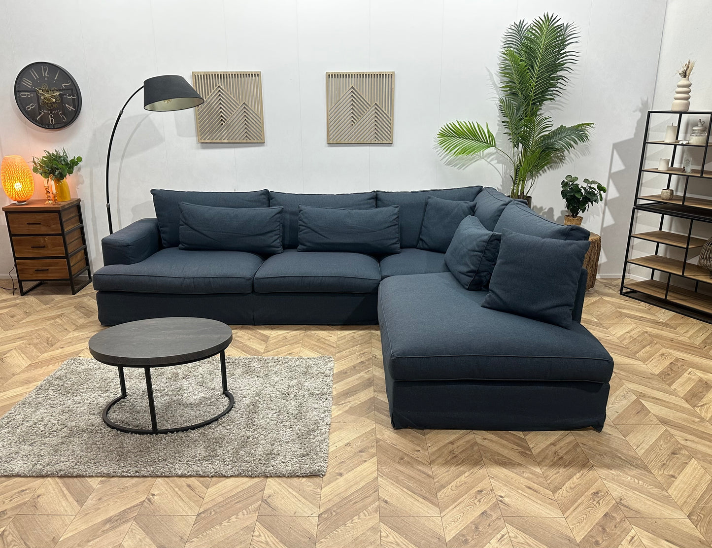 Blauwe Hoekbank ~ Losse Kussens Met Afneembare Hoezen