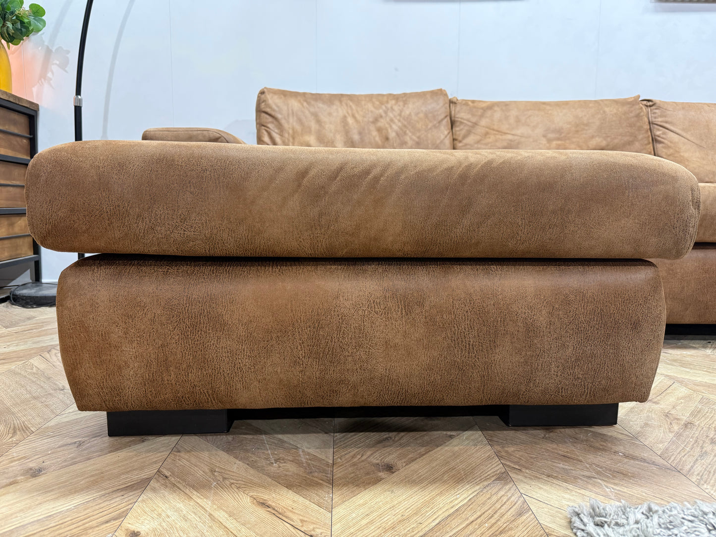 Cognac Bruine Suède Lederen Hoekbank Incl. Fauteuil