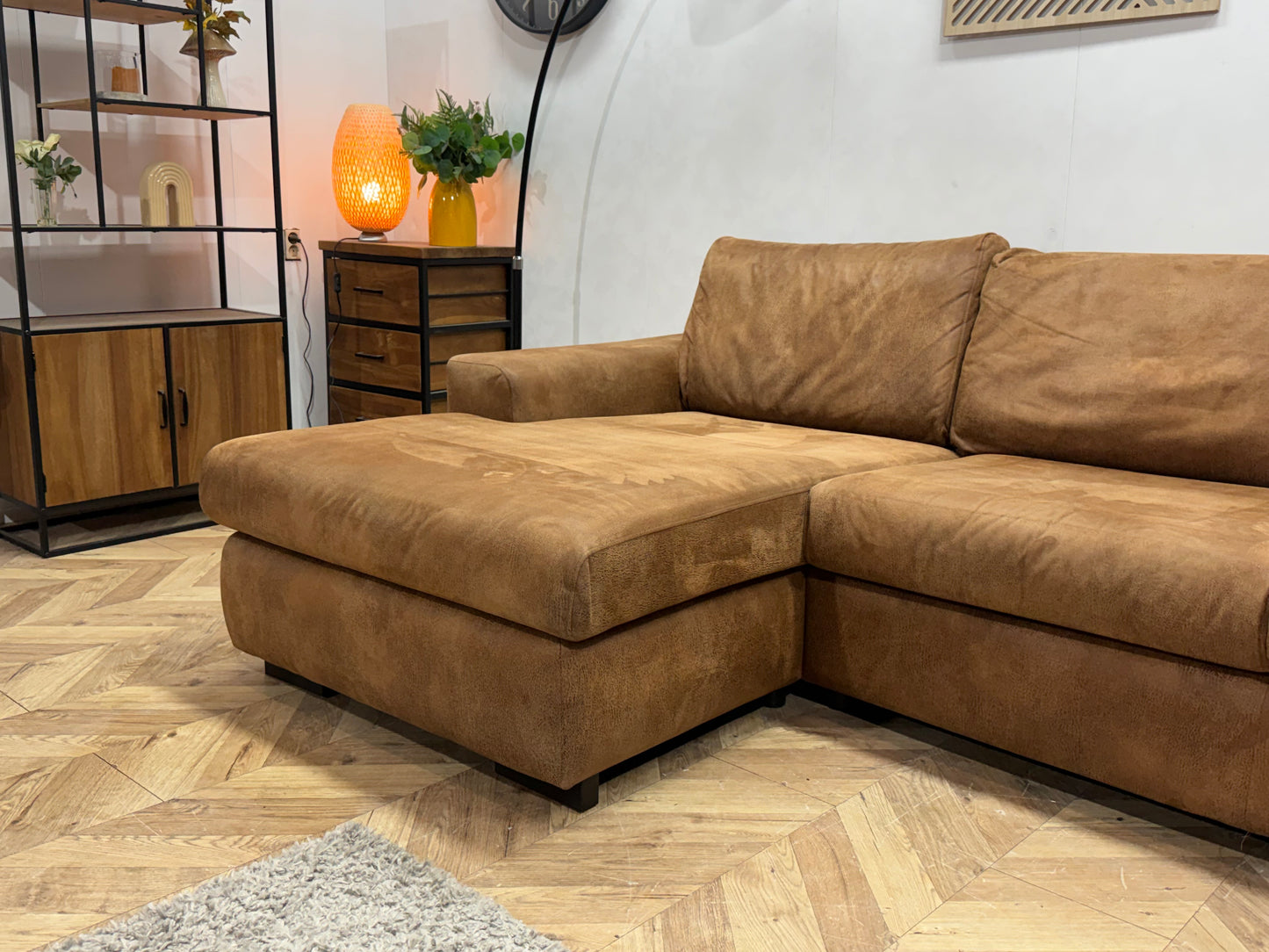 Cognac Bruine Suède Lederen Hoekbank Incl. Fauteuil