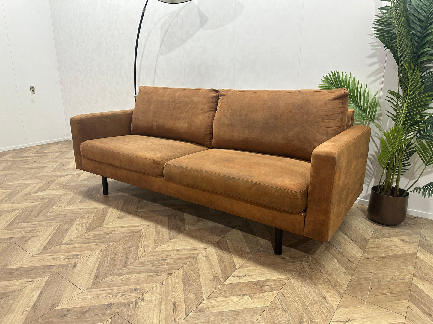 Cognac Bruine Suède Lederen 2.5-Zits Bank ~ Losse Kussens Met Afneembare Hoezen