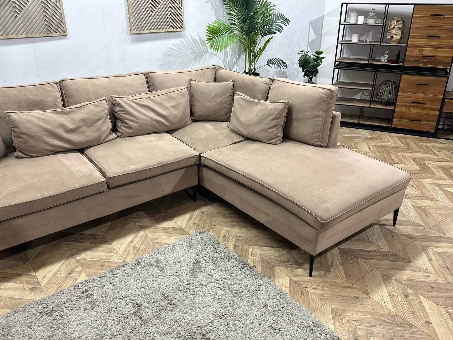 Licht Bruine Velvet Hoekbank ~ Losse Kussens Met Afneembare Hoezen