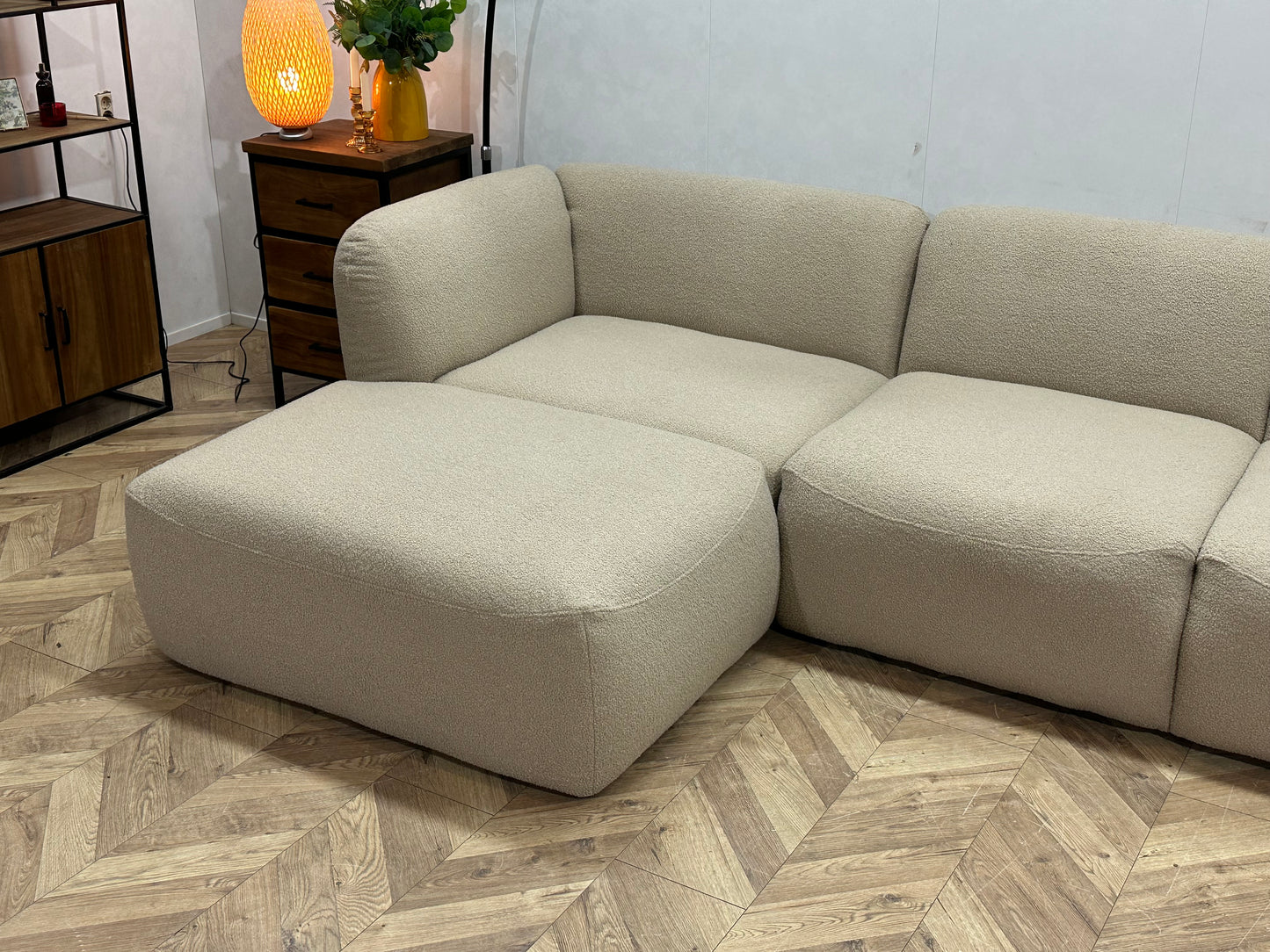 !Showroommodel! Beige Bouclé U Bank