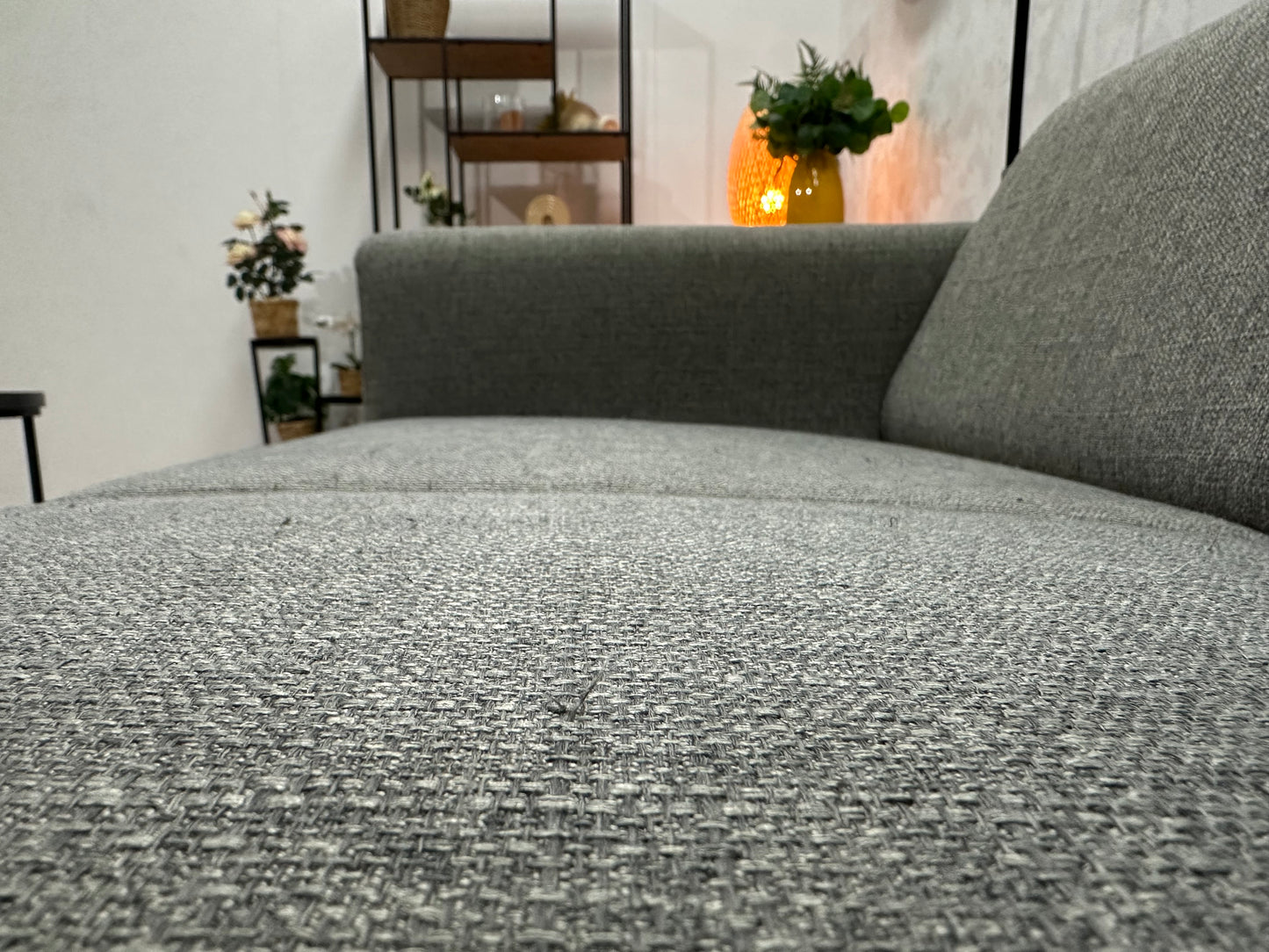 Licht Grijze Hoekbank ~ Vaste Kussens