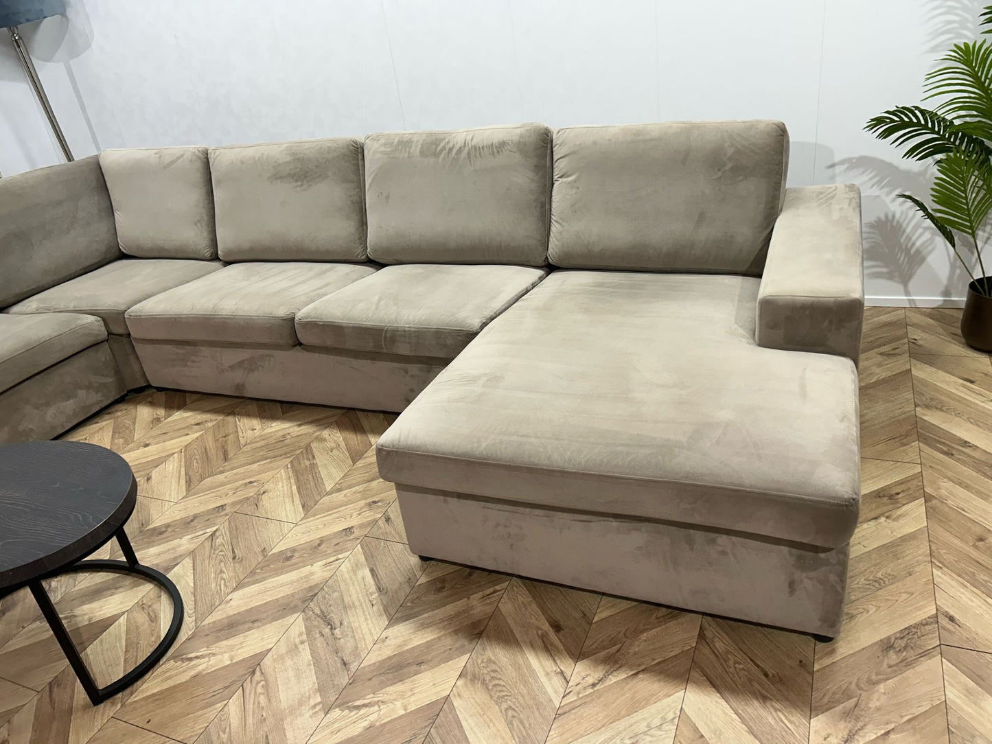 Beige Velvet U Bank ~ Losse Kussens Met Afneembare Hoezen