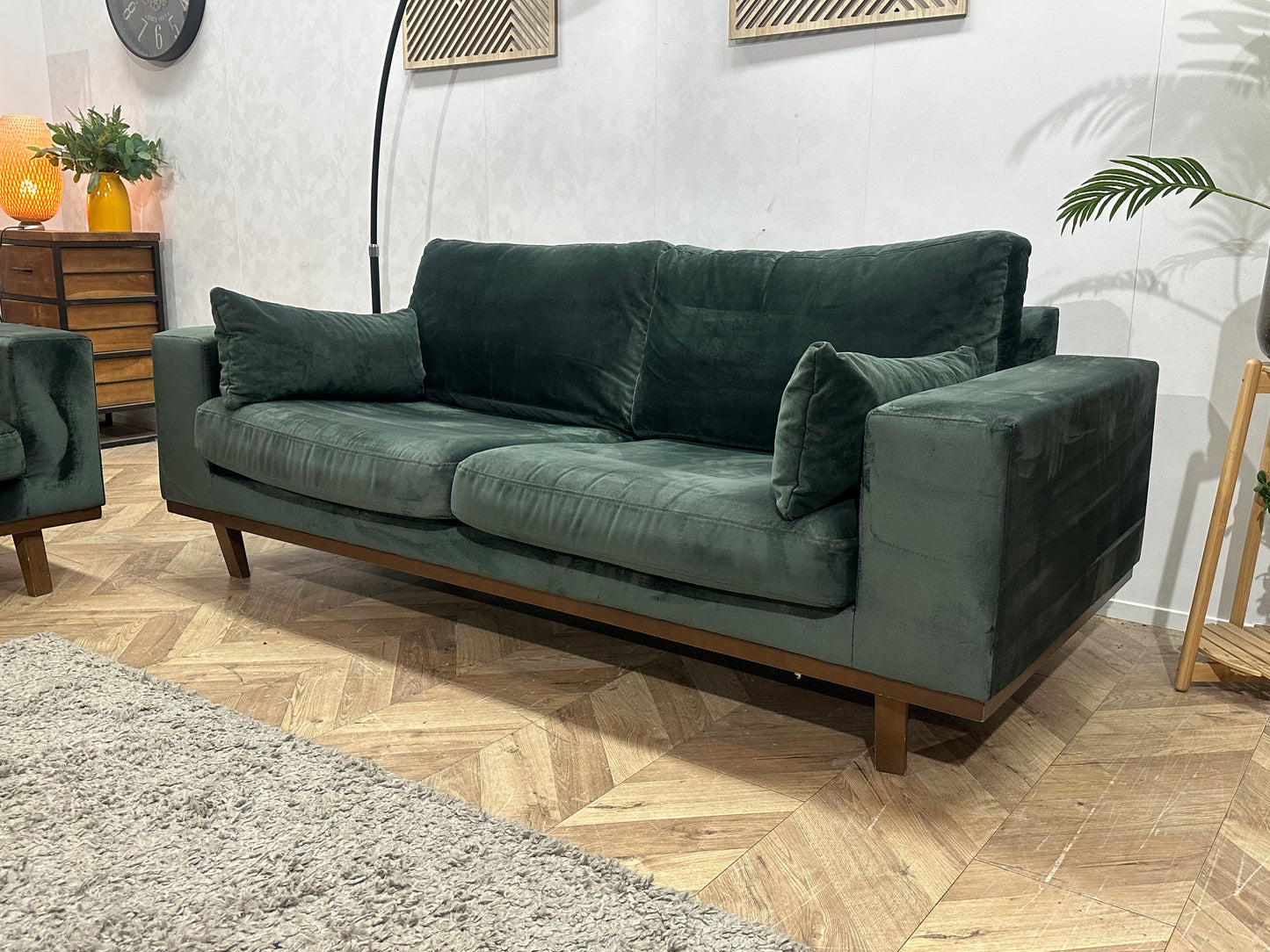 Groene Velvet Banken Set Inc Hockers ~ Losse Kussens Met Afneembare Hoezen