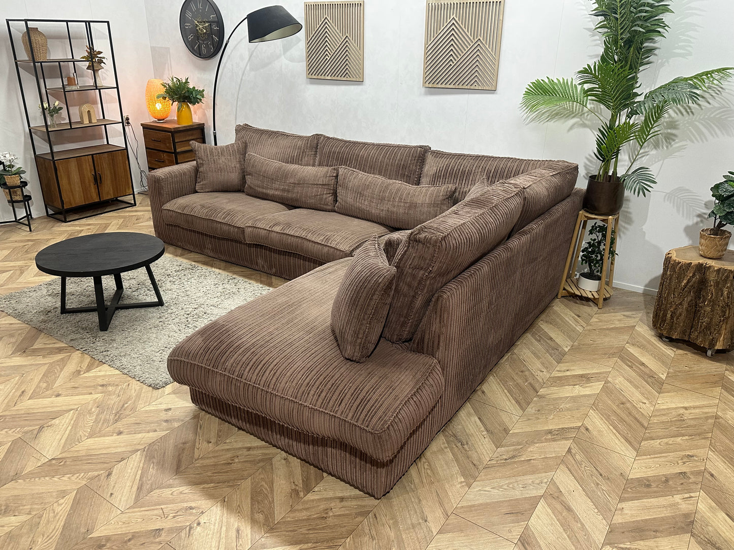 Bruine Ribstof Hoekbank ~ Losse Kussens Met Afneembare Hoezen