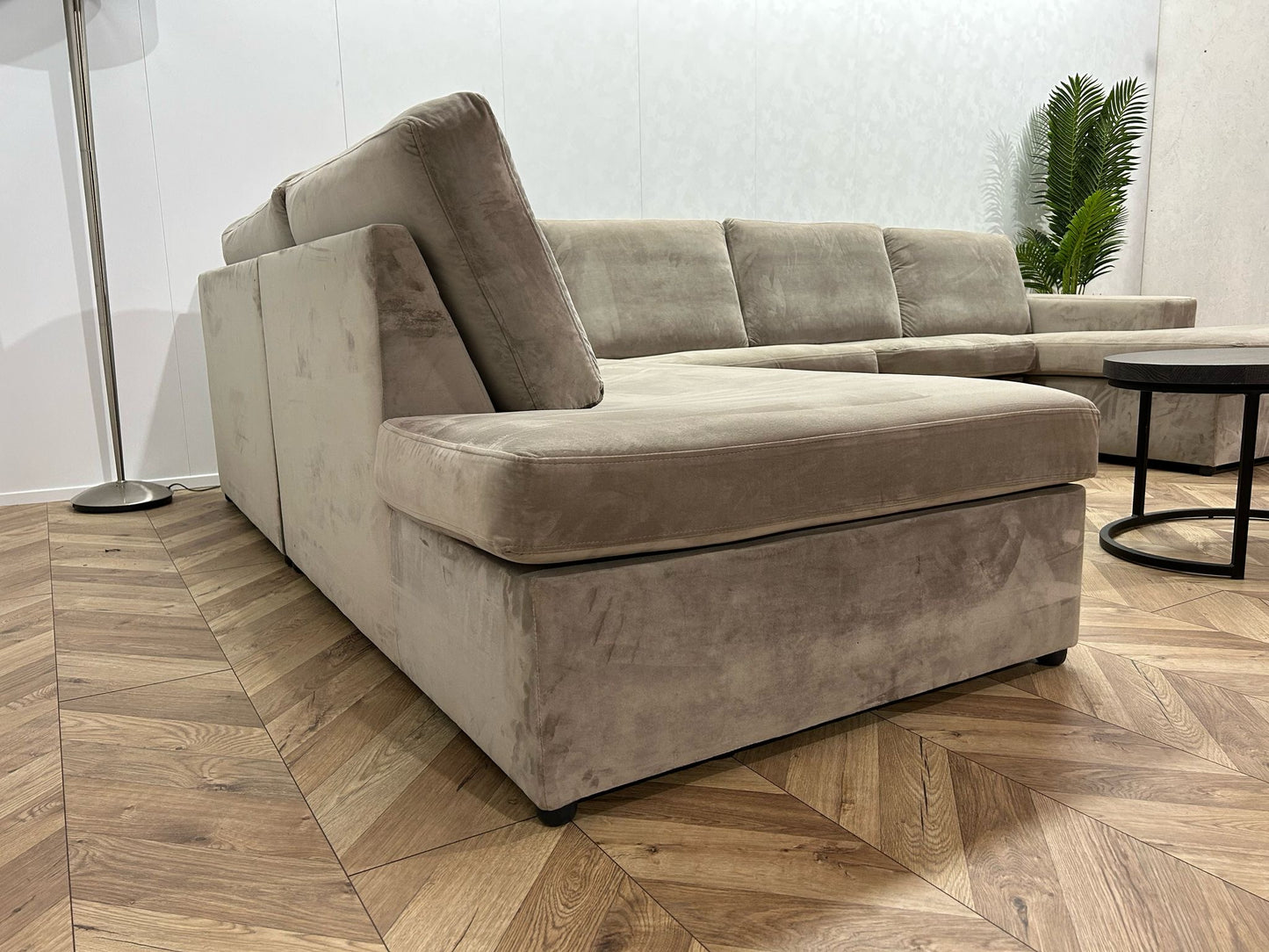 Beige Velvet U Bank ~ Losse Kussens Met Afneembare Hoezen