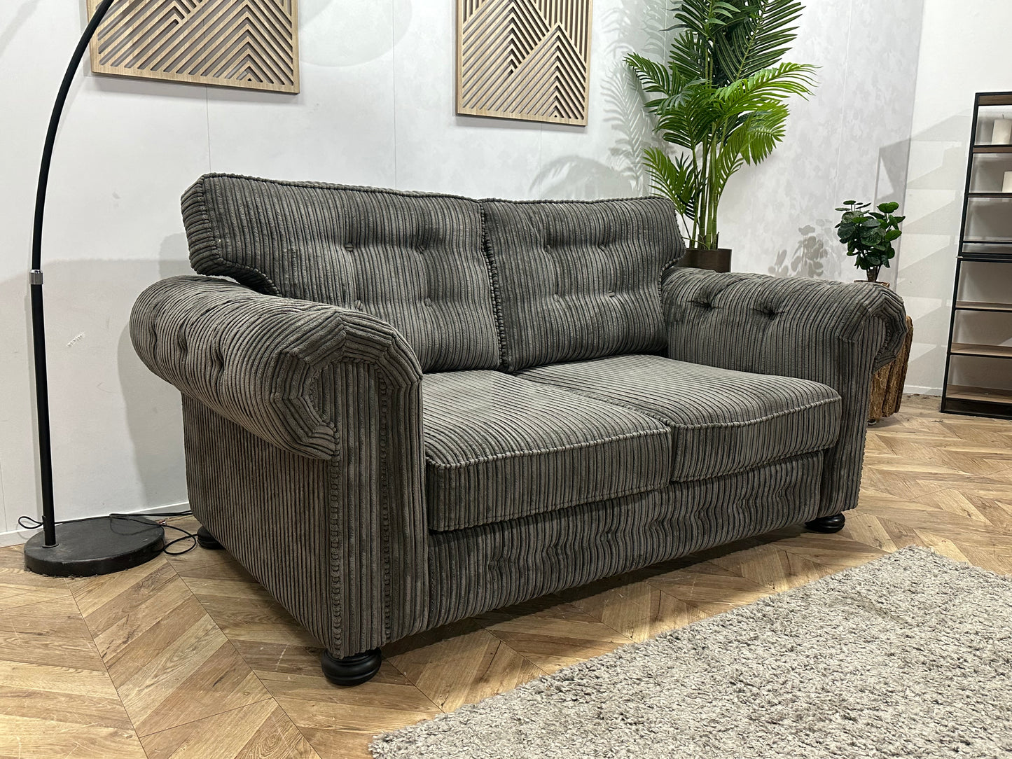 UrbanSofa Antraciet Ribstof 2.5-Zits Bank ~ Losse Kussens Met Afneembare Hoezen