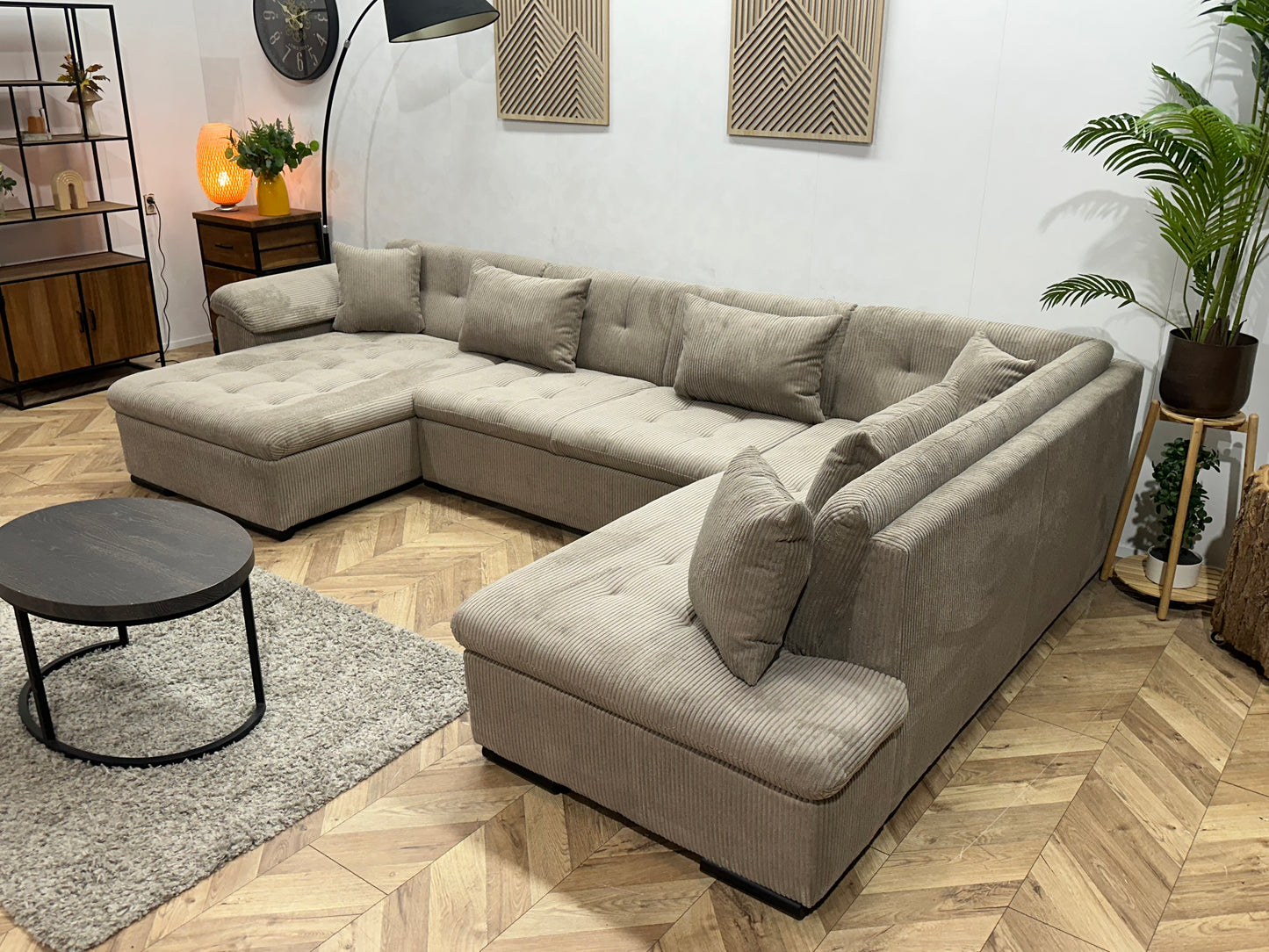 !Showroommodel! Licht Bruine Ribstof U Bank