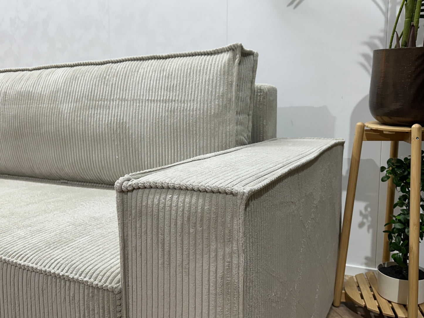 !Showroommodel! Witte Ribstof 4-Zits  Bank