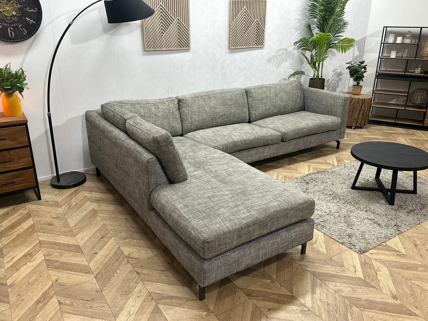 Grijze Hoekbank ~ Losse Kussens Met Afneembare Hoezen