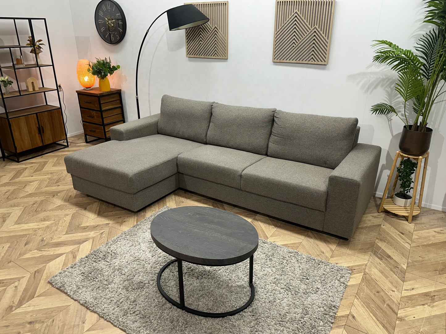 Grijze Hoekbank ~ Losse Rugkussens Met Afneembare Hoezen