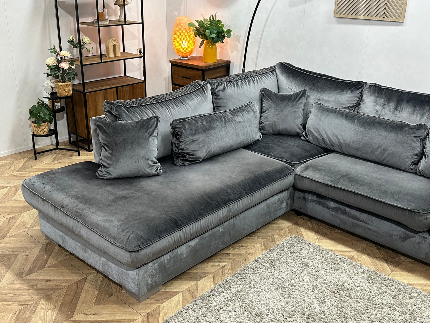 Antraciet Velvet Hoekbank ~ Losse Kussens Met Afneembare Hoezen