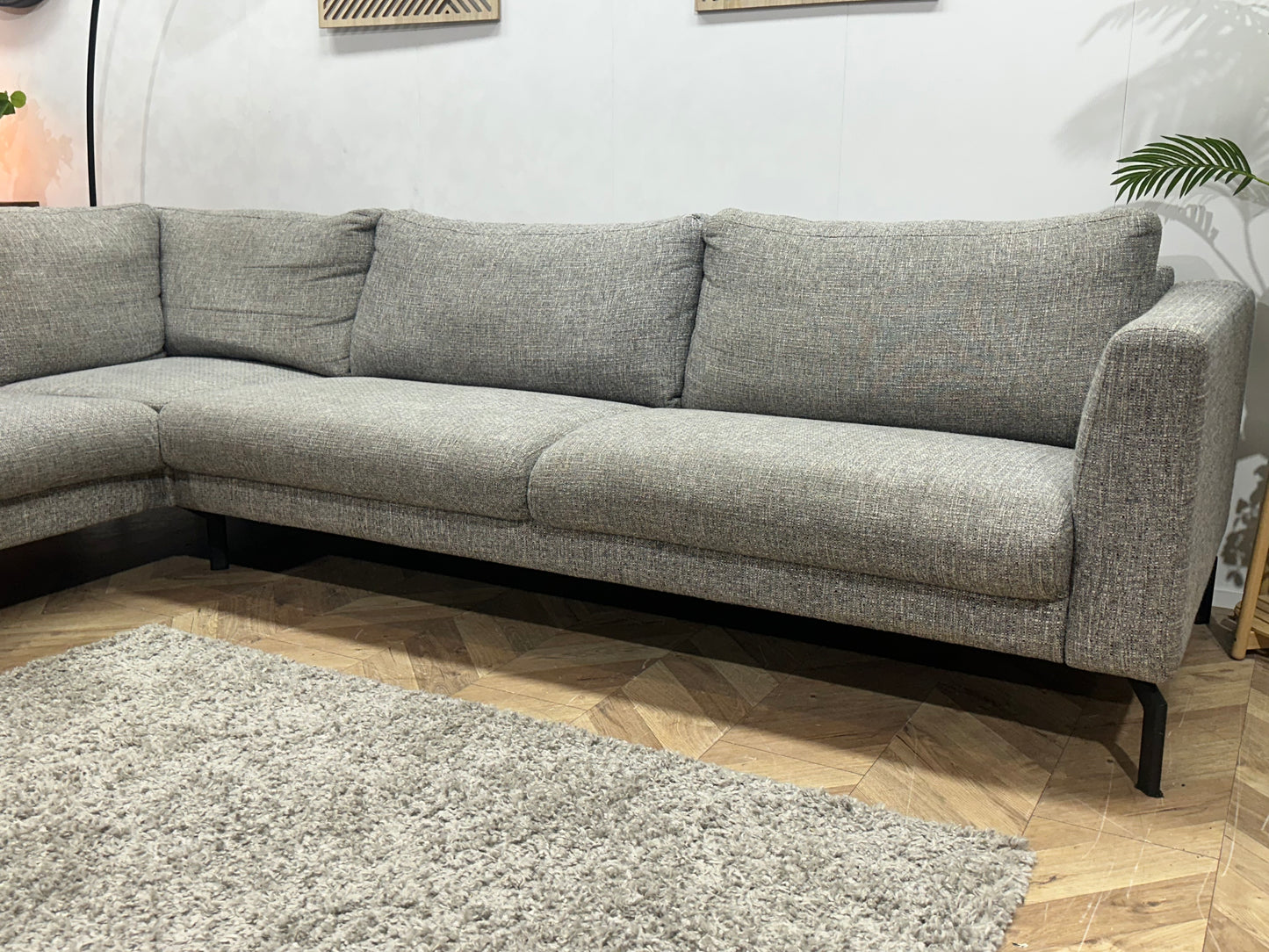 Grijze Hoekbank ~ Losse Rugkussens Met Afneembare Hoezen