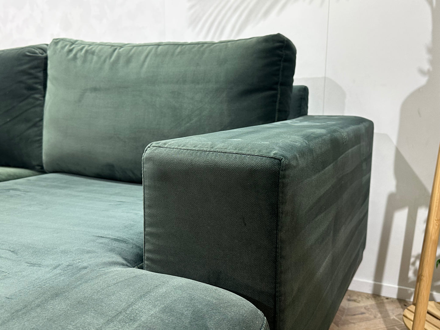 Groene Velvet Hoekbank ~ Losse Kussens Met Afneembare Hoezen