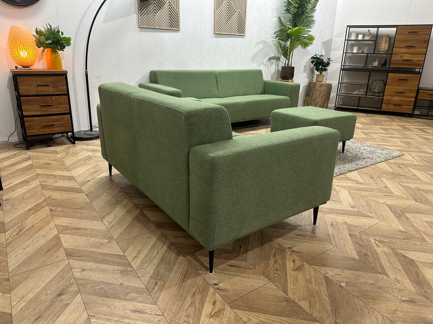Goossens Groene Stoffen Banken Set Incl Hocker ~ Nieuwstaat