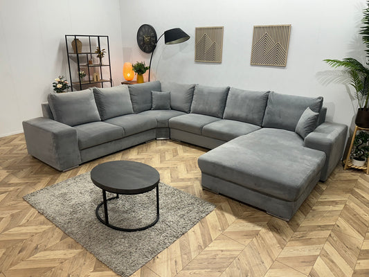 Grijze Velvet U Bank ~ Losse Kussens Met Afneembare Hoezen