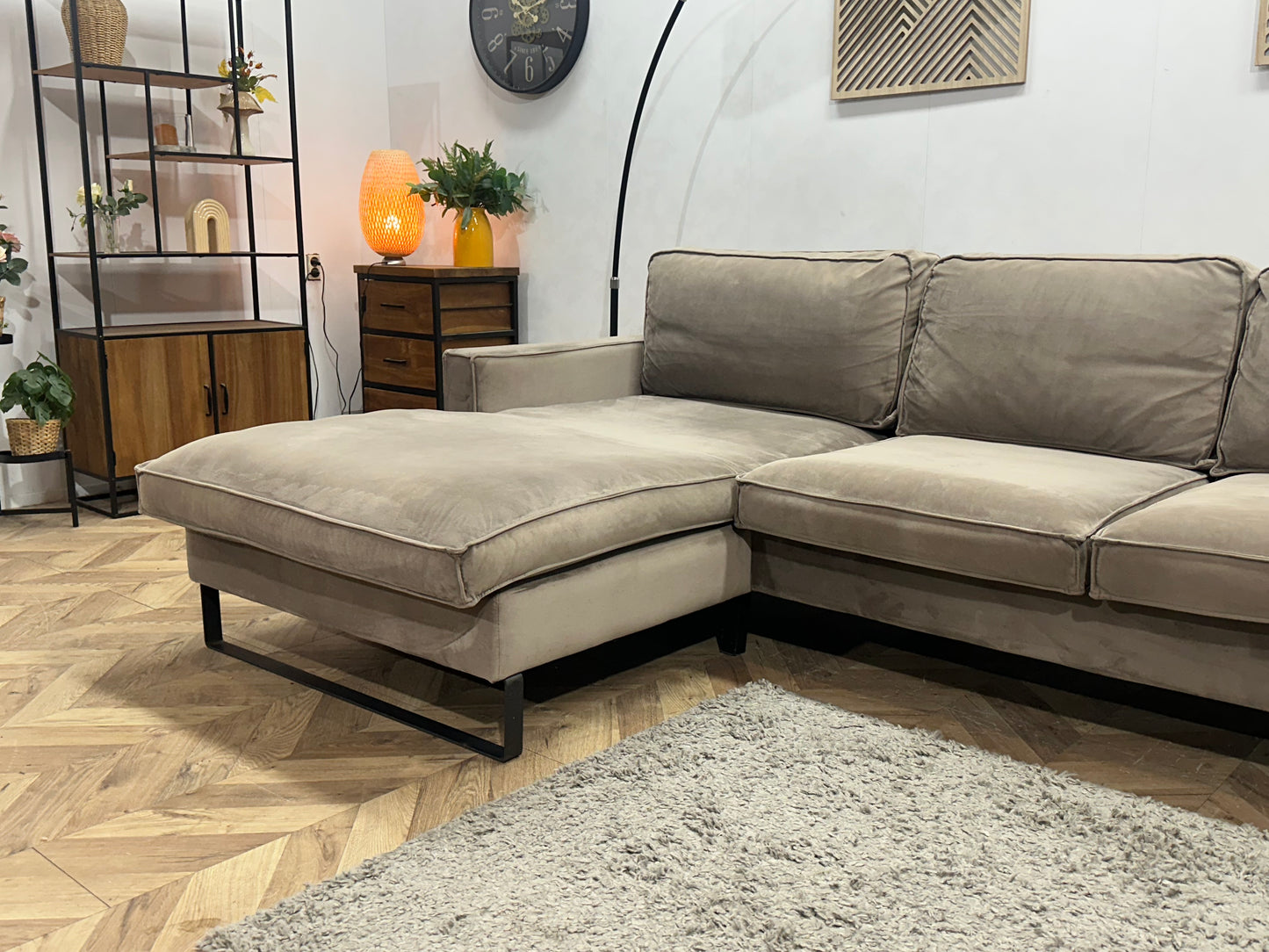 Licht Bruine Velvet Hoekbank ~ Losse Kussens Met Afneembare Hoezen