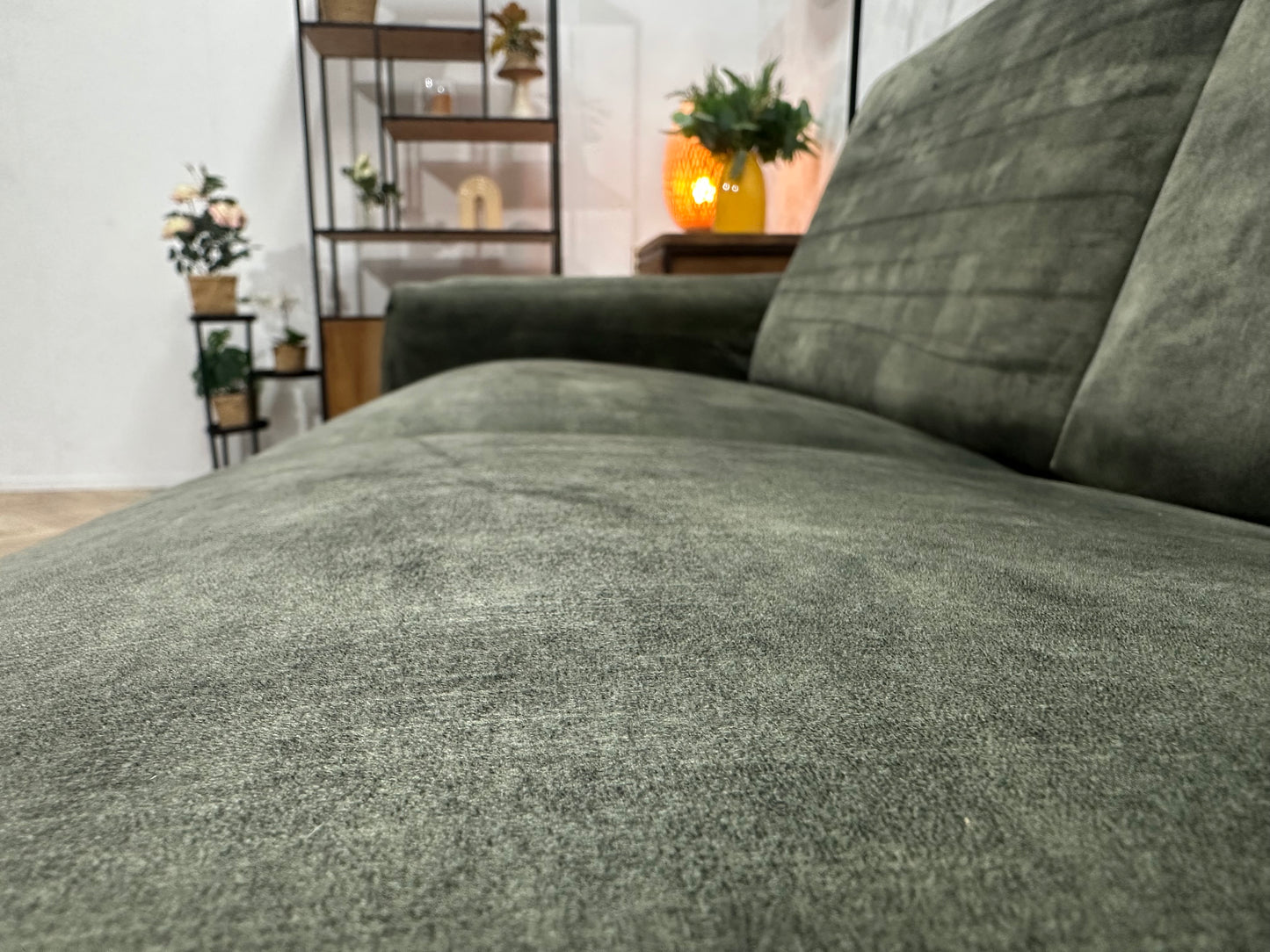 Donker Groene Velvet Hoekbank ~ Losse Rugkussens Met Afneembare Hoezen