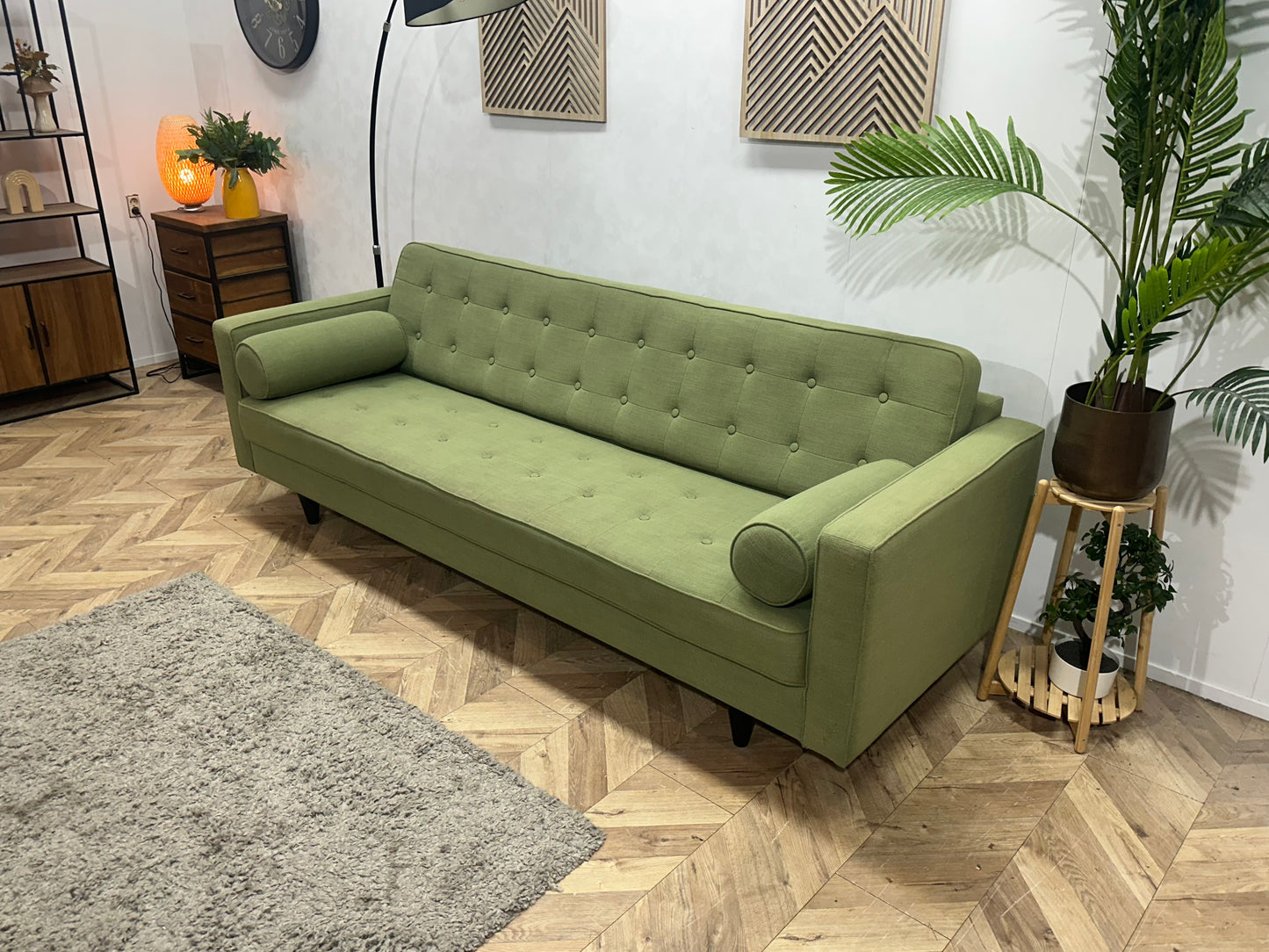 Licht Groene 3-Zits Bank Inc Hocker ~ Losse Rugkussen Met Afneembare Hoezen