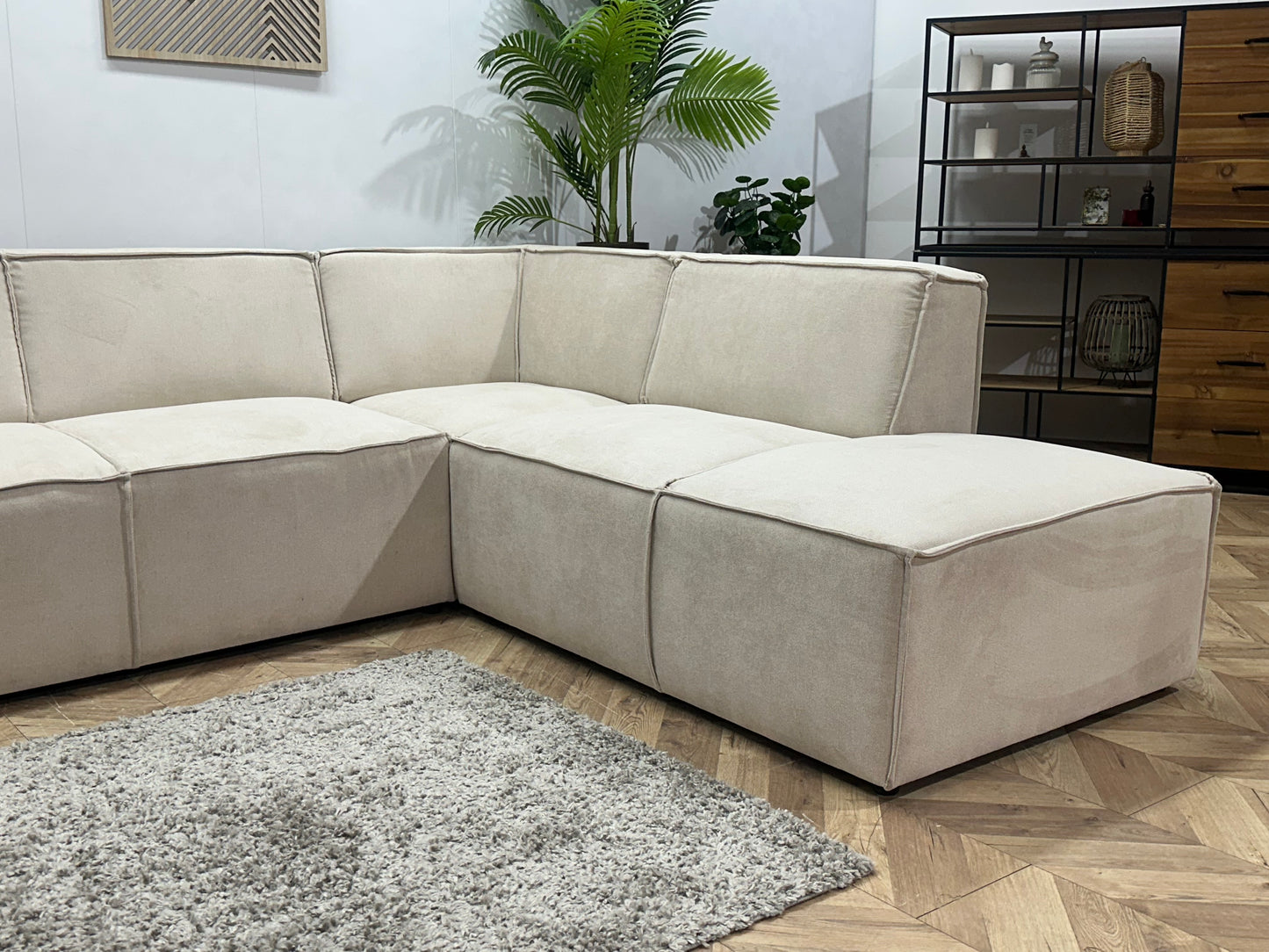 !Showroommodel! Crème Suède Stoffen Hoekbank