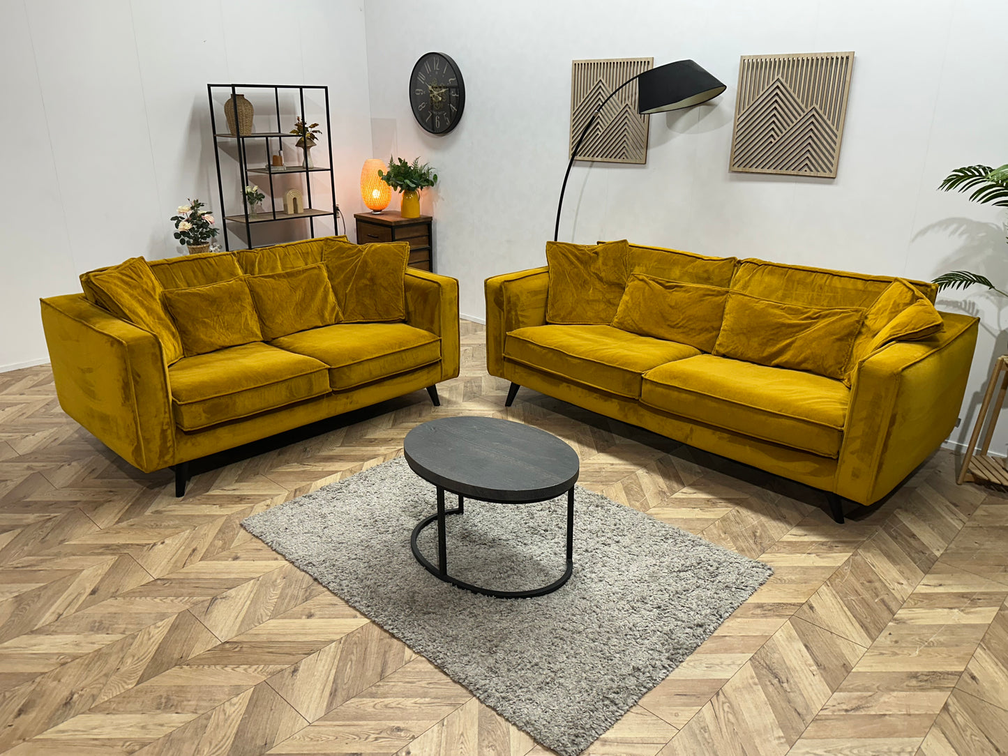 Gele Velvet Banken Set ~ Losse Kussens Met Afneembare Hoezen