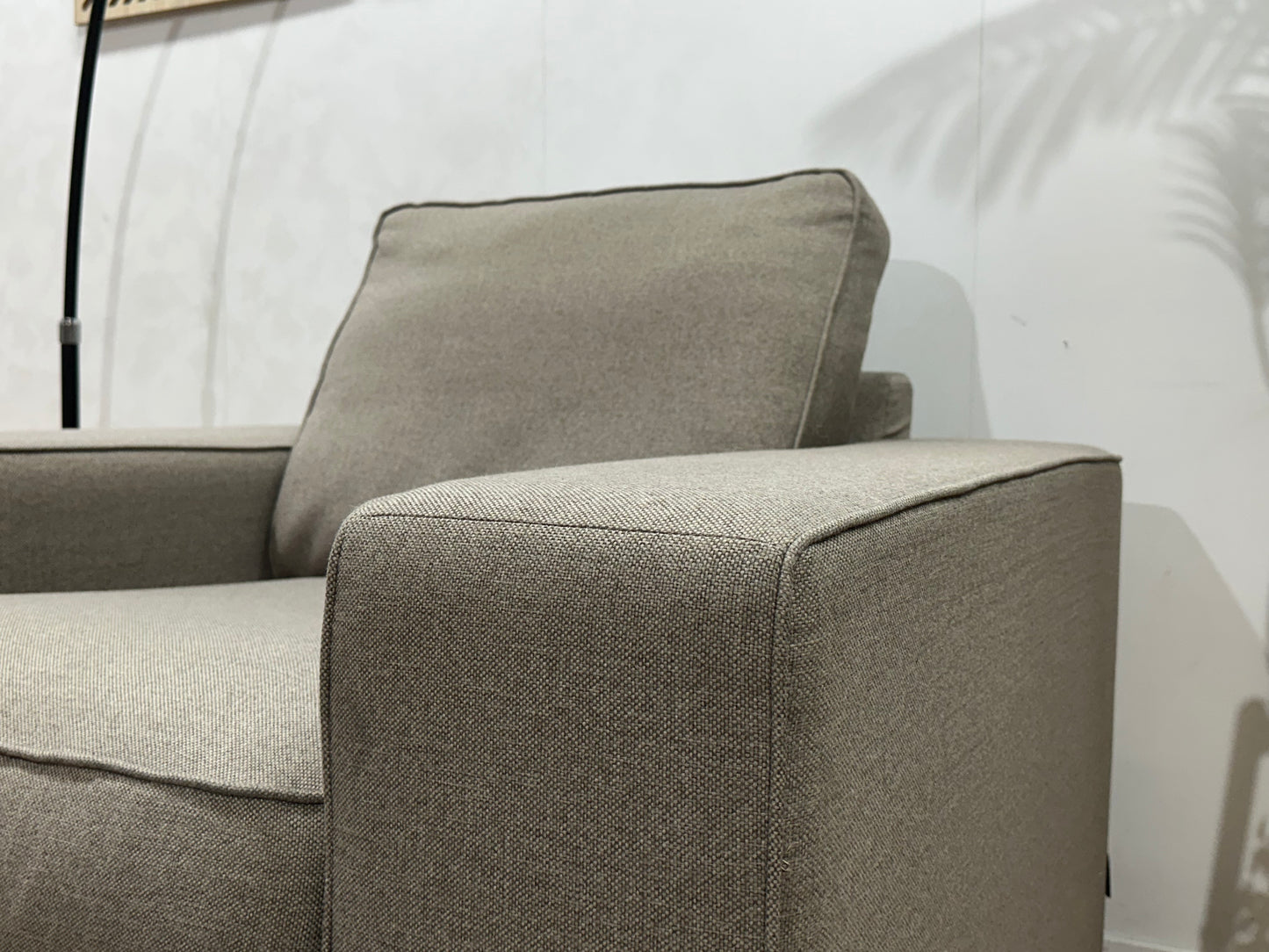 Trendhoppper Licht Grijze Fauteuil ~ Losse Kussens Met Afneembare Hoezen