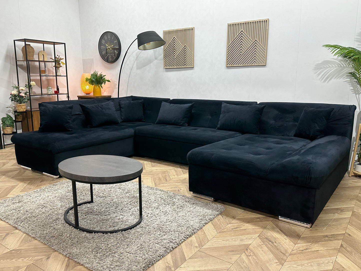 !Showroommodel! Zwarte Velvet U Bank