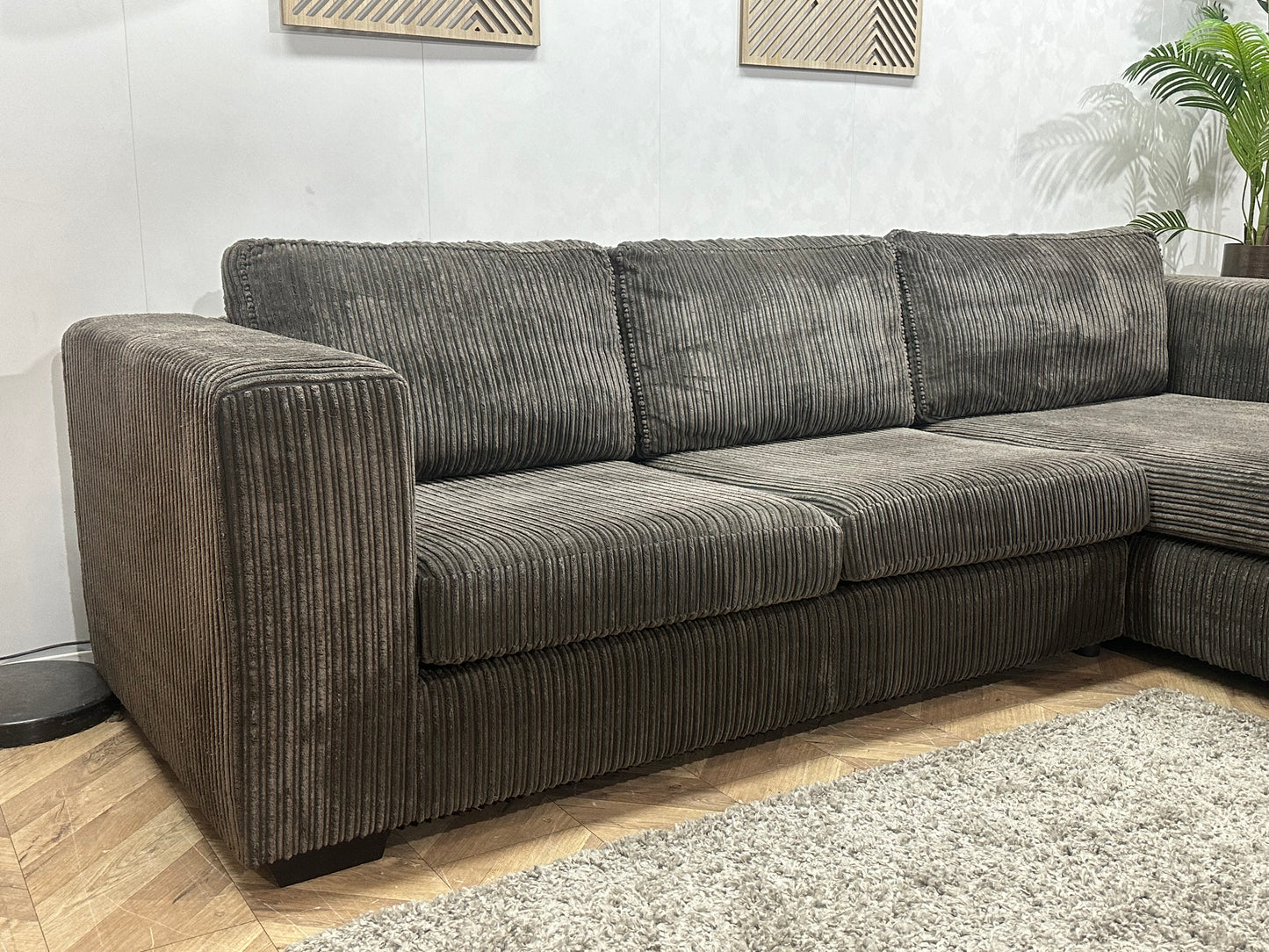 Bruine Ribstof Hoekbank ~ Losse Kussens Met Afneembare Hoezen