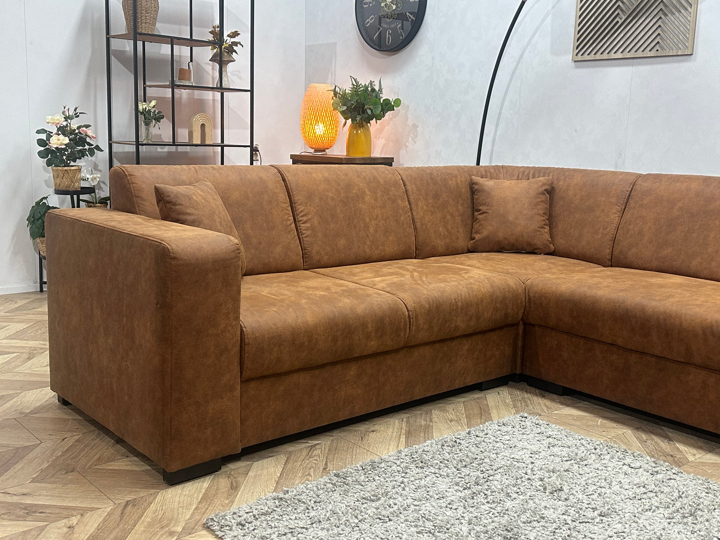 !Showroommodel! Cognac Bruine Suède Stoffen Hoekbank