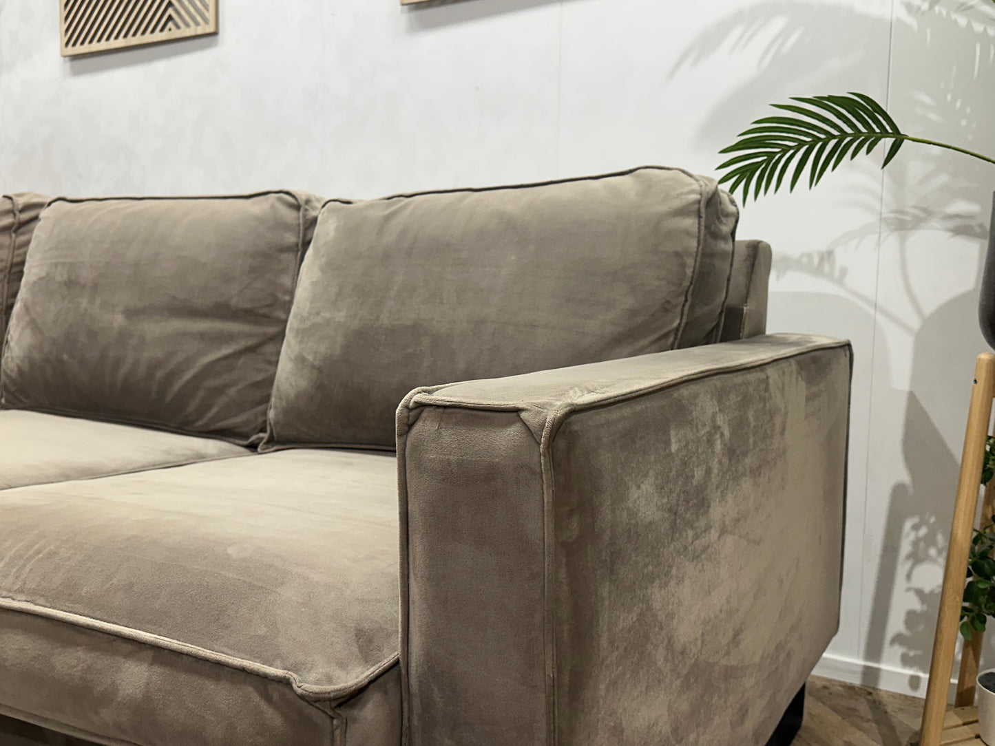 Licht Bruine Velvet Hoekbank ~ Losse Kussens Met Afneembare Hoezen